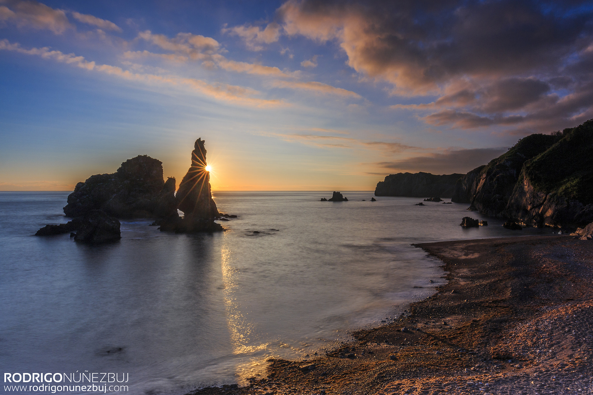 Canon EOS 70D + Canon EF 16-35mm F4L IS USM sample photo. En el límite de la luz photography