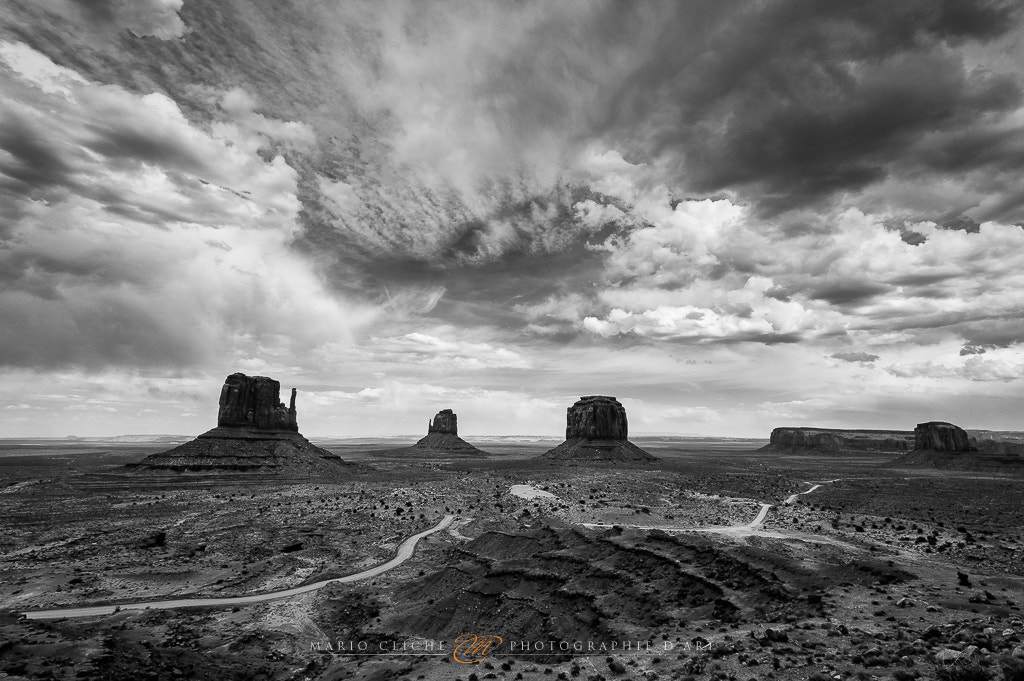 Canon EOS 5DS + Canon EF 17-40mm F4L USM sample photo. Monument valley photography