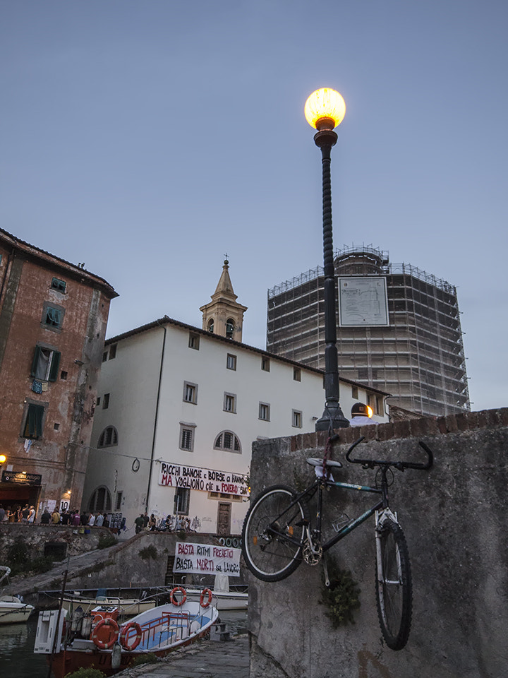 Canon EOS 1100D (EOS Rebel T3 / EOS Kiss X50) + Sigma 10-20mm F4-5.6 EX DC HSM sample photo. Livorno-effetto venezia 2016 photography