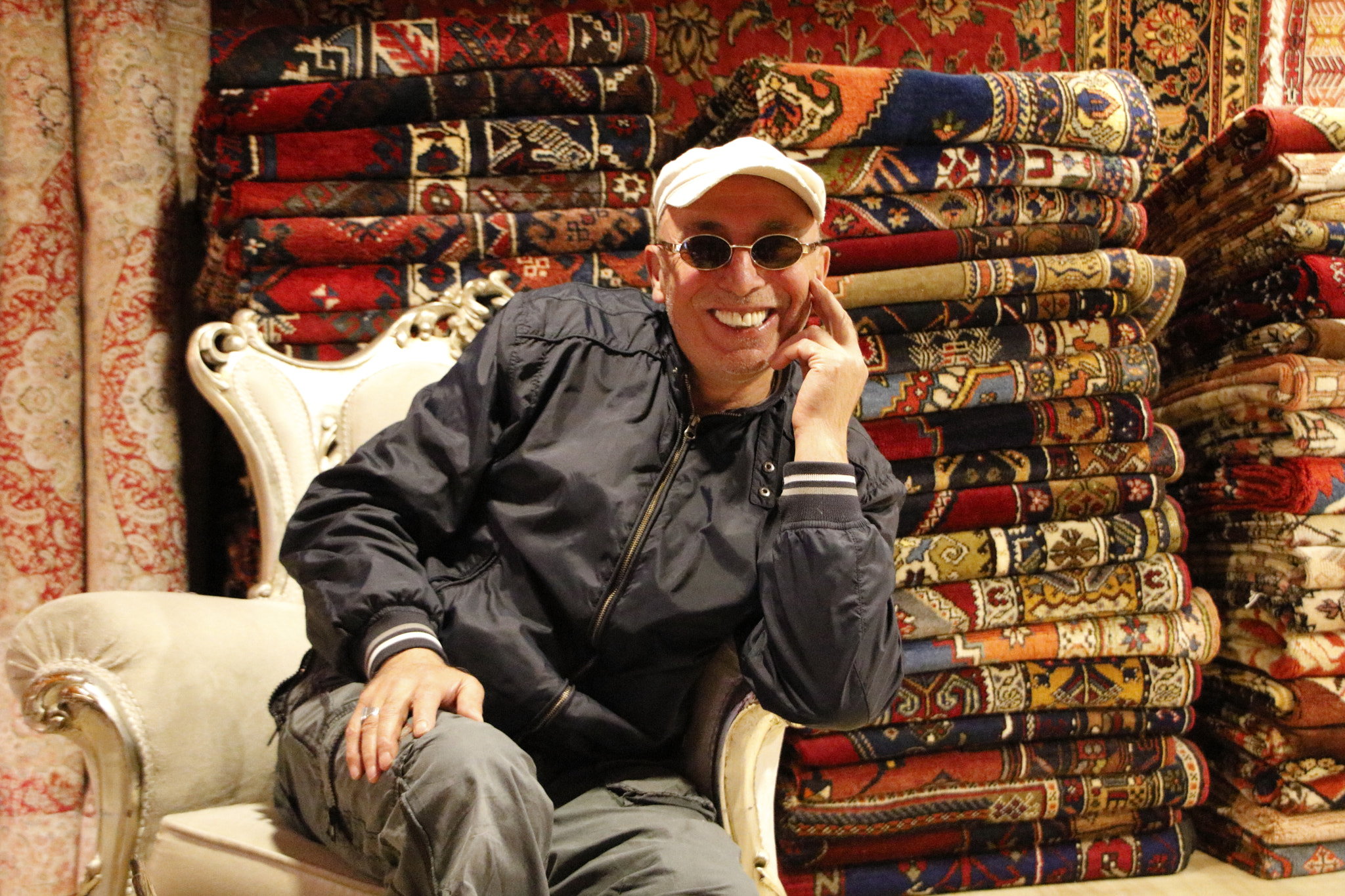 Canon EOS 760D (EOS Rebel T6s / EOS 8000D) sample photo. Carpet seller - kaleici, antalya photography