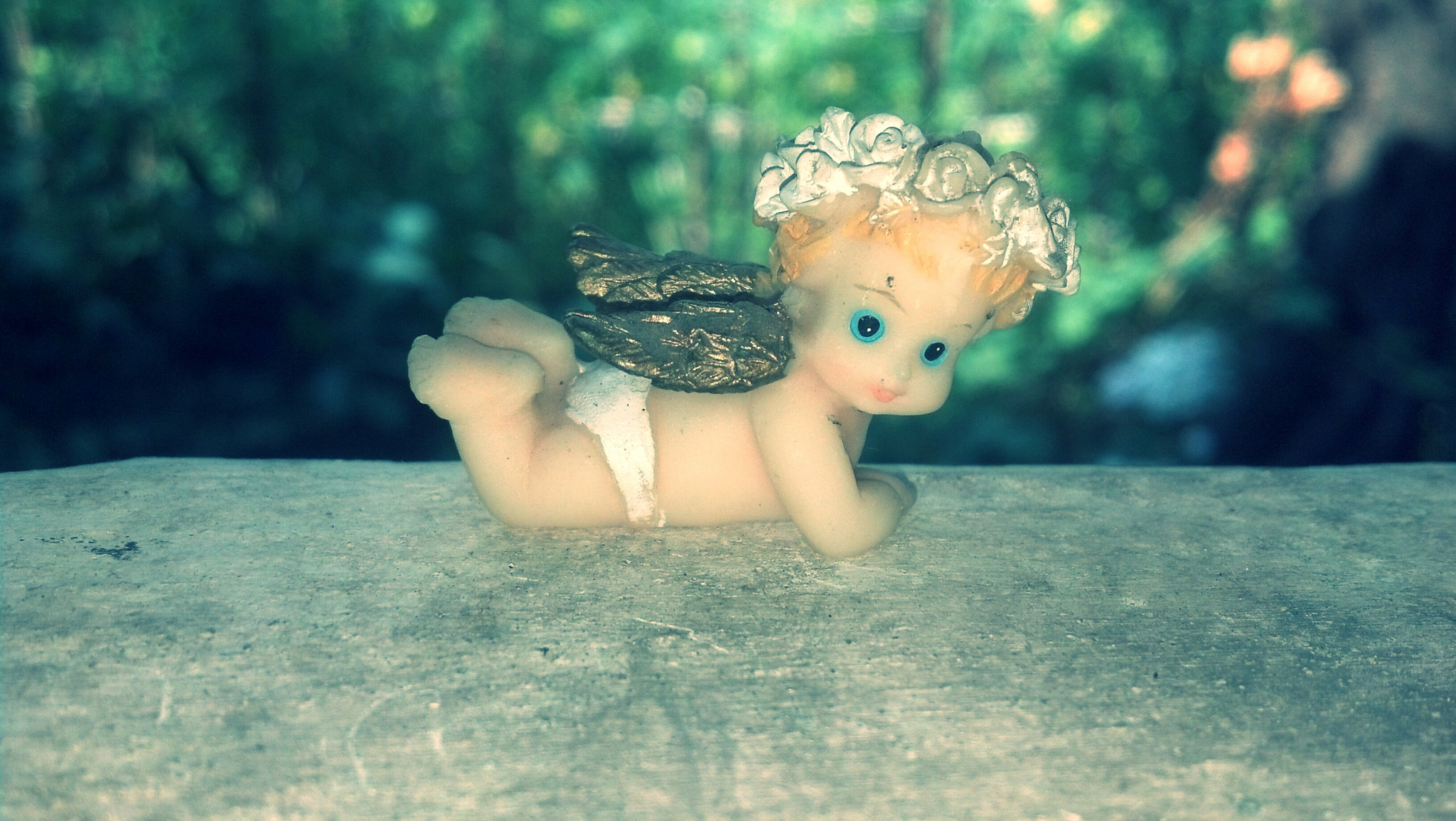Motorola DROID RAZR sample photo. Angel) photography