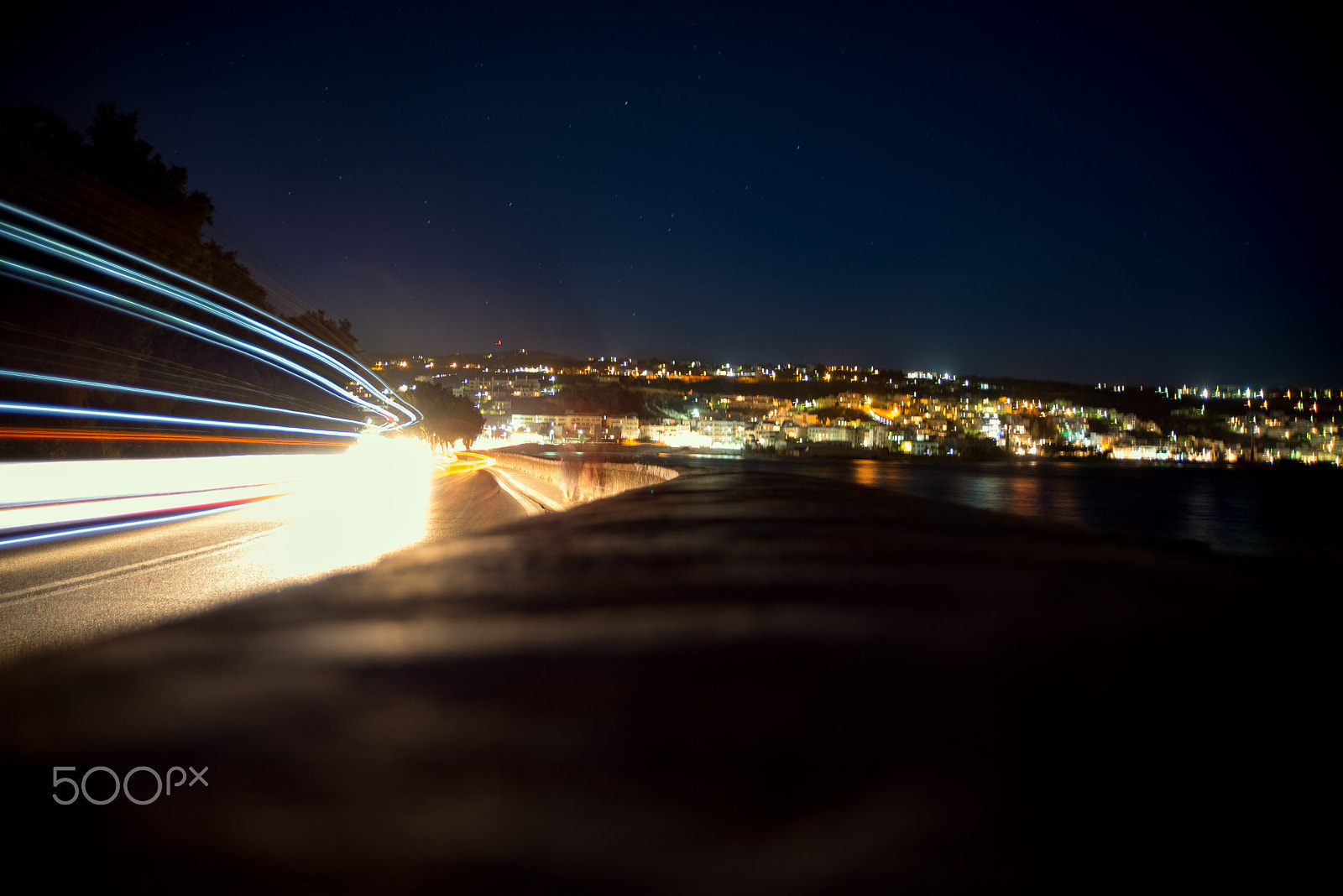 AF Zoom-Nikkor 28-105mm f/3.5-4.5D IF sample photo. Numinous cityscape. photography