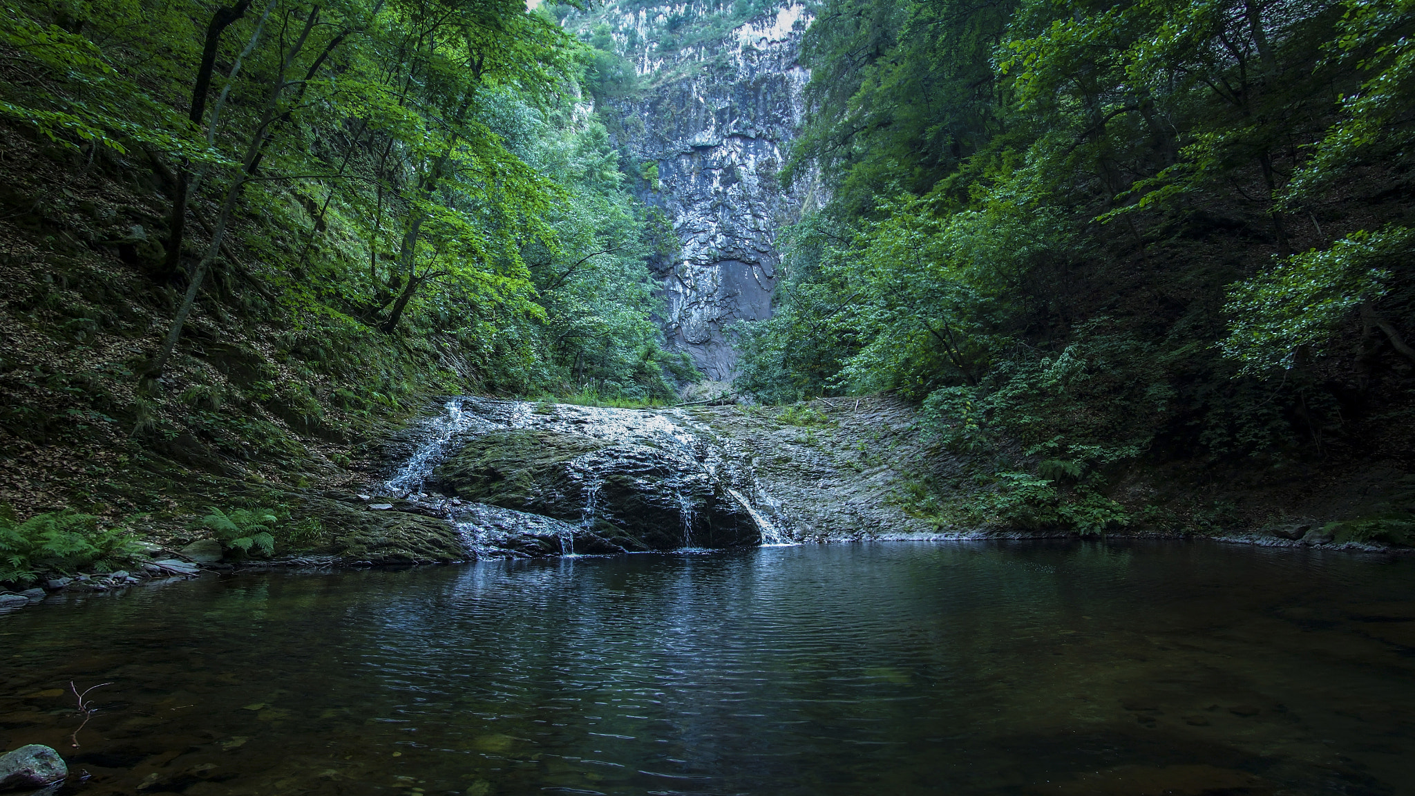 Fujifilm FinePix S6000fd sample photo. Livaditis waterfall photography