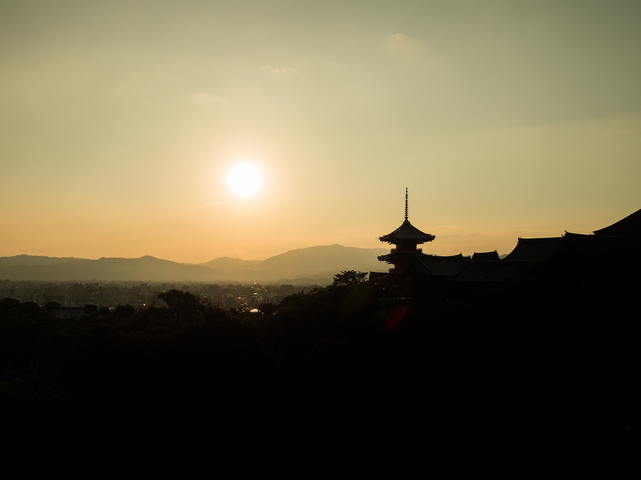 Olympus OM-D E-M1 + OLYMPUS M.9-18mm F4.0-5.6 sample photo. Kiyomizu-dera photography