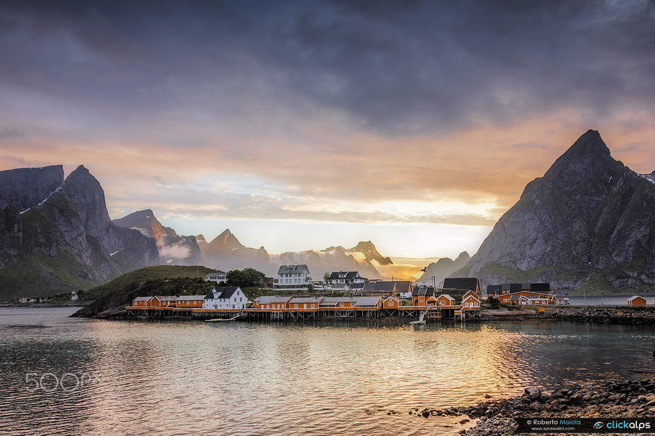 Canon EF 28-300mm F3.5-5.6L IS USM sample photo. Lofoten postcard photography