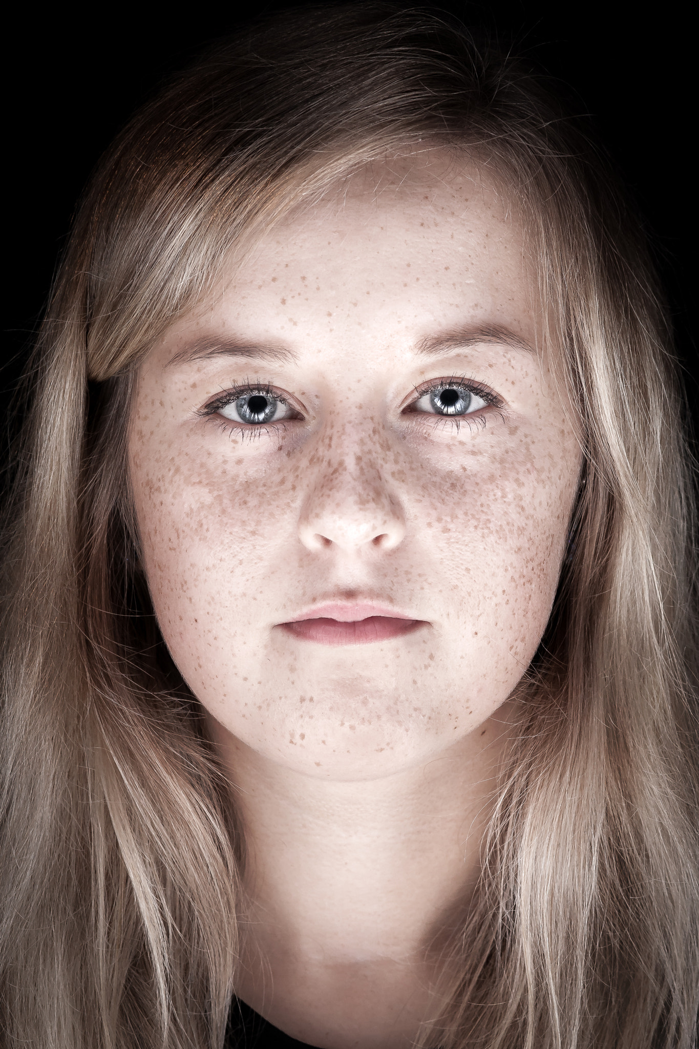 Canon EOS 5D + Canon EF 100mm F2.0 USM sample photo. Augenblickerr photography