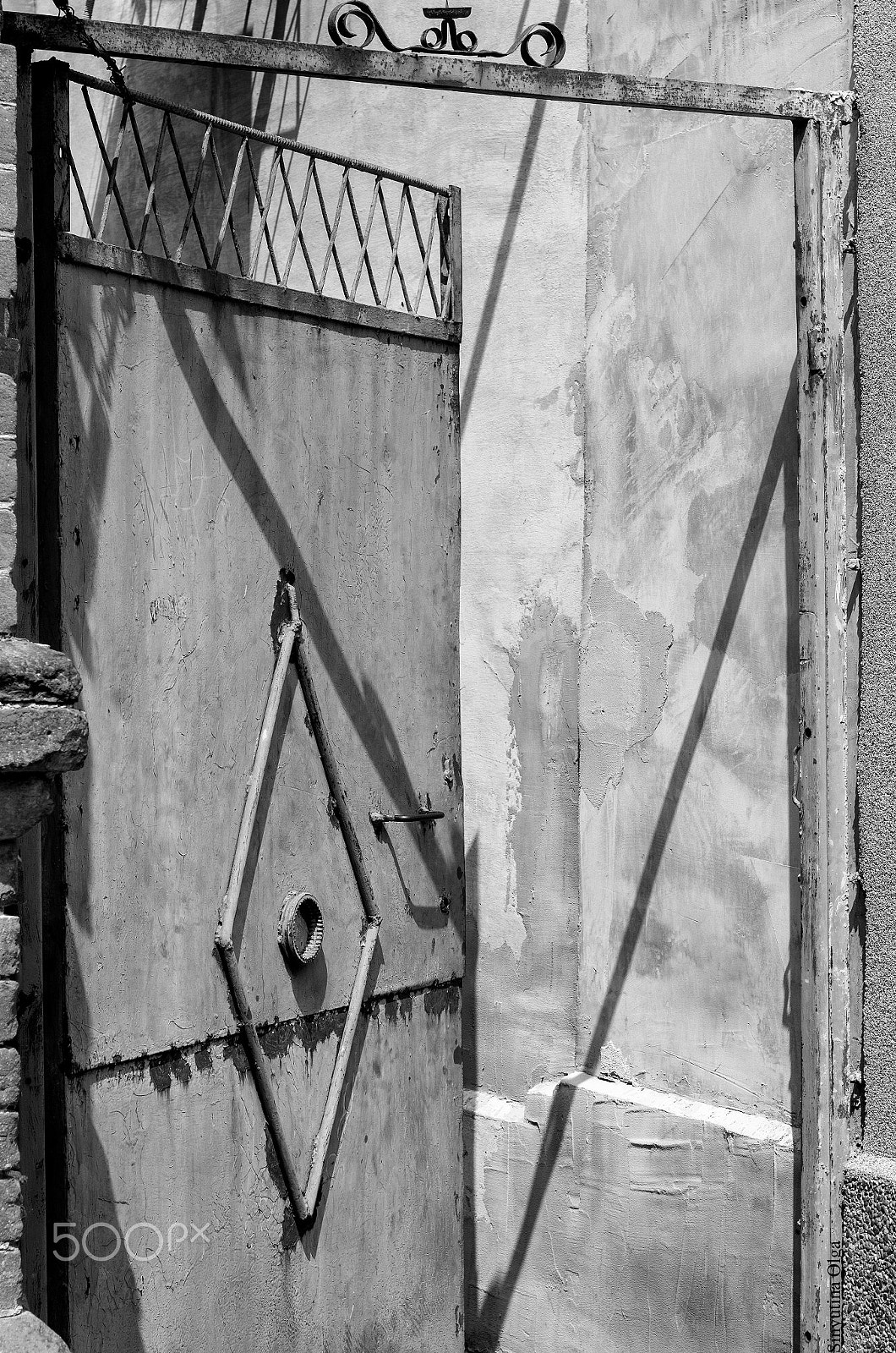 Pentax K-5 IIs + A Series Lens sample photo. Sketc photography