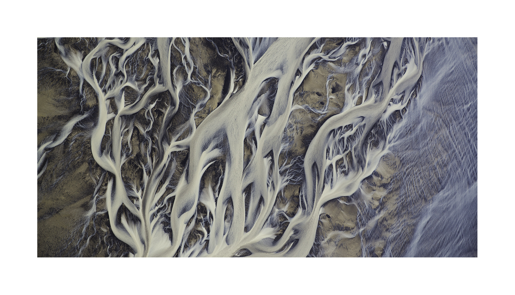 Nikon AF-S Nikkor 28-70mm F2.8 ED-IF sample photo. Icelandic aerial#091 photography