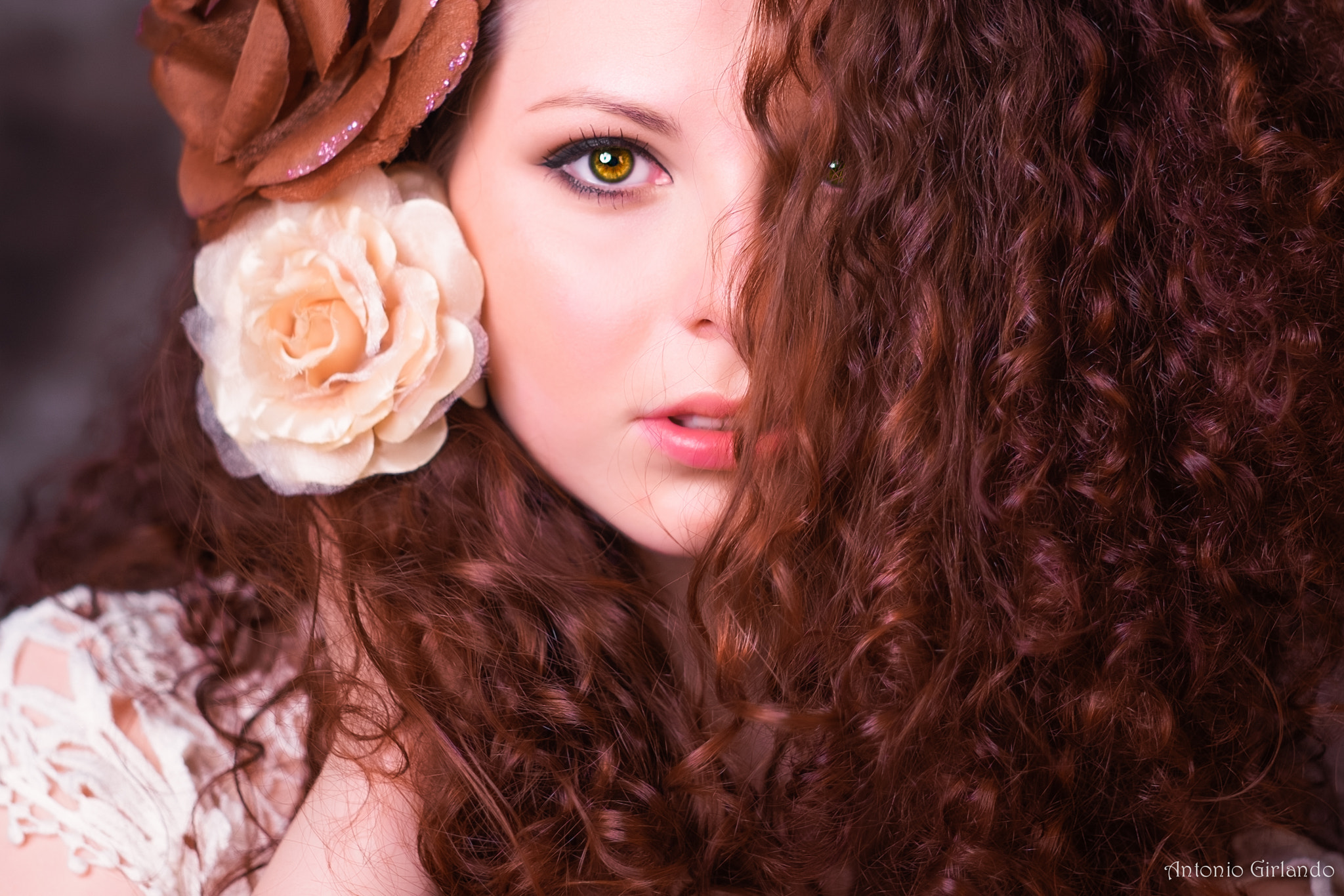 Fujifilm X-T1 + Fujifilm XF 56mm F1.2 R APD sample photo. Curly eyes photography