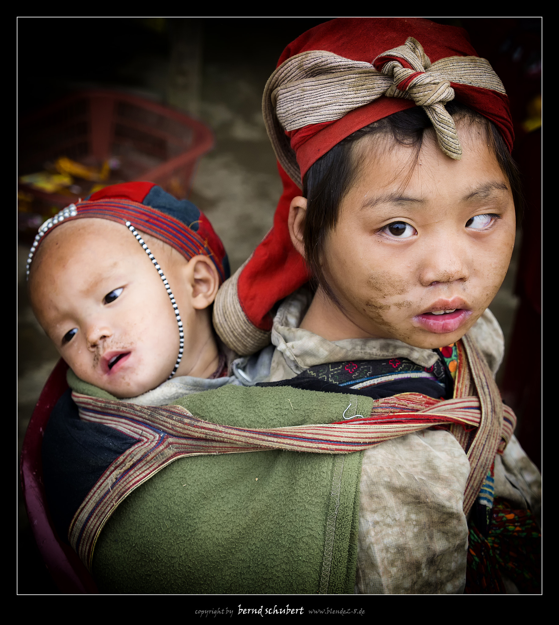 Panasonic Lumix G X Vario 12-35mm F2.8 ASPH Power OIS sample photo. *eine flüchtige begegnung in vietnam* photography