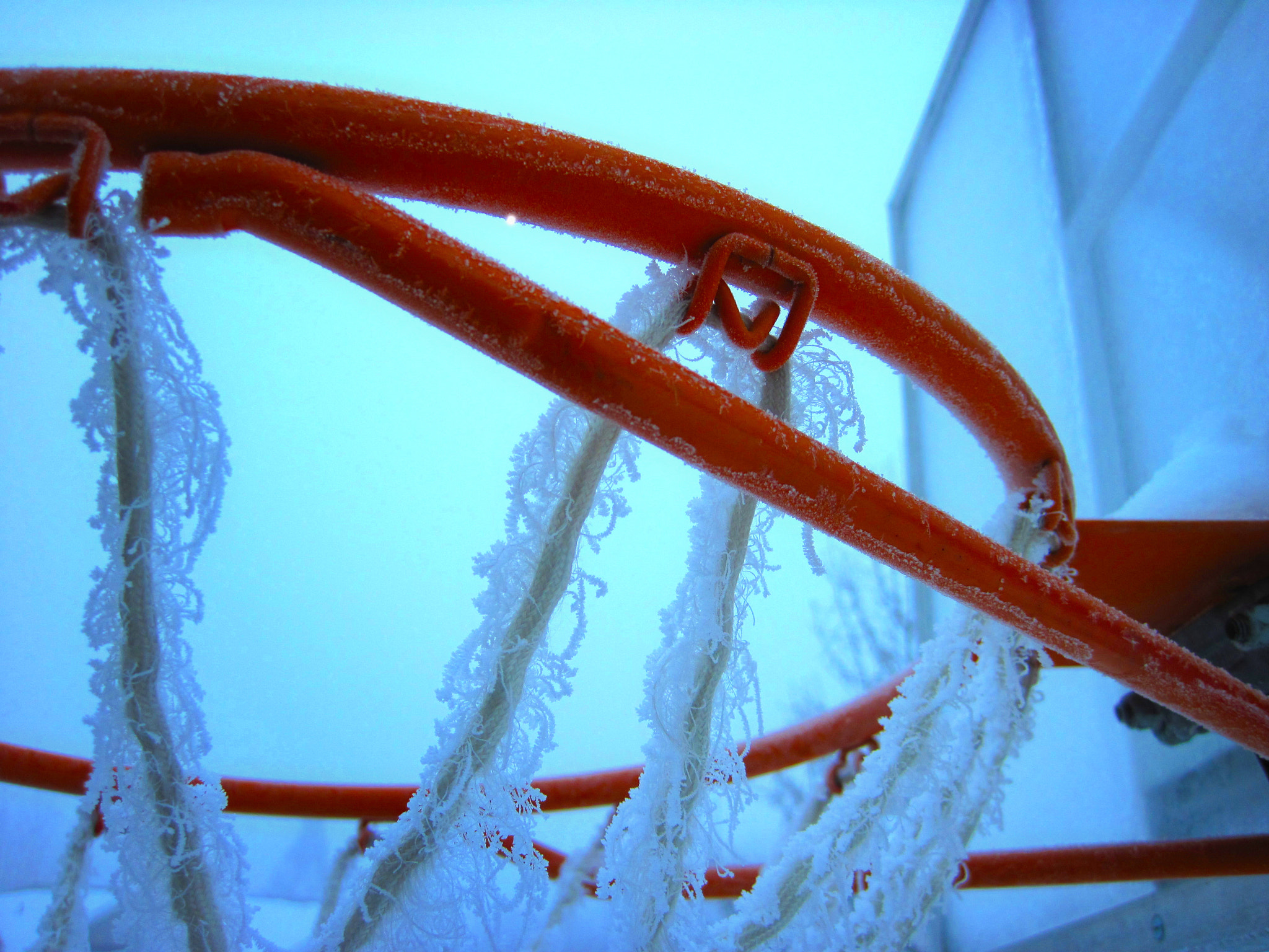 Canon PowerShot D10 sample photo. Super cold photography