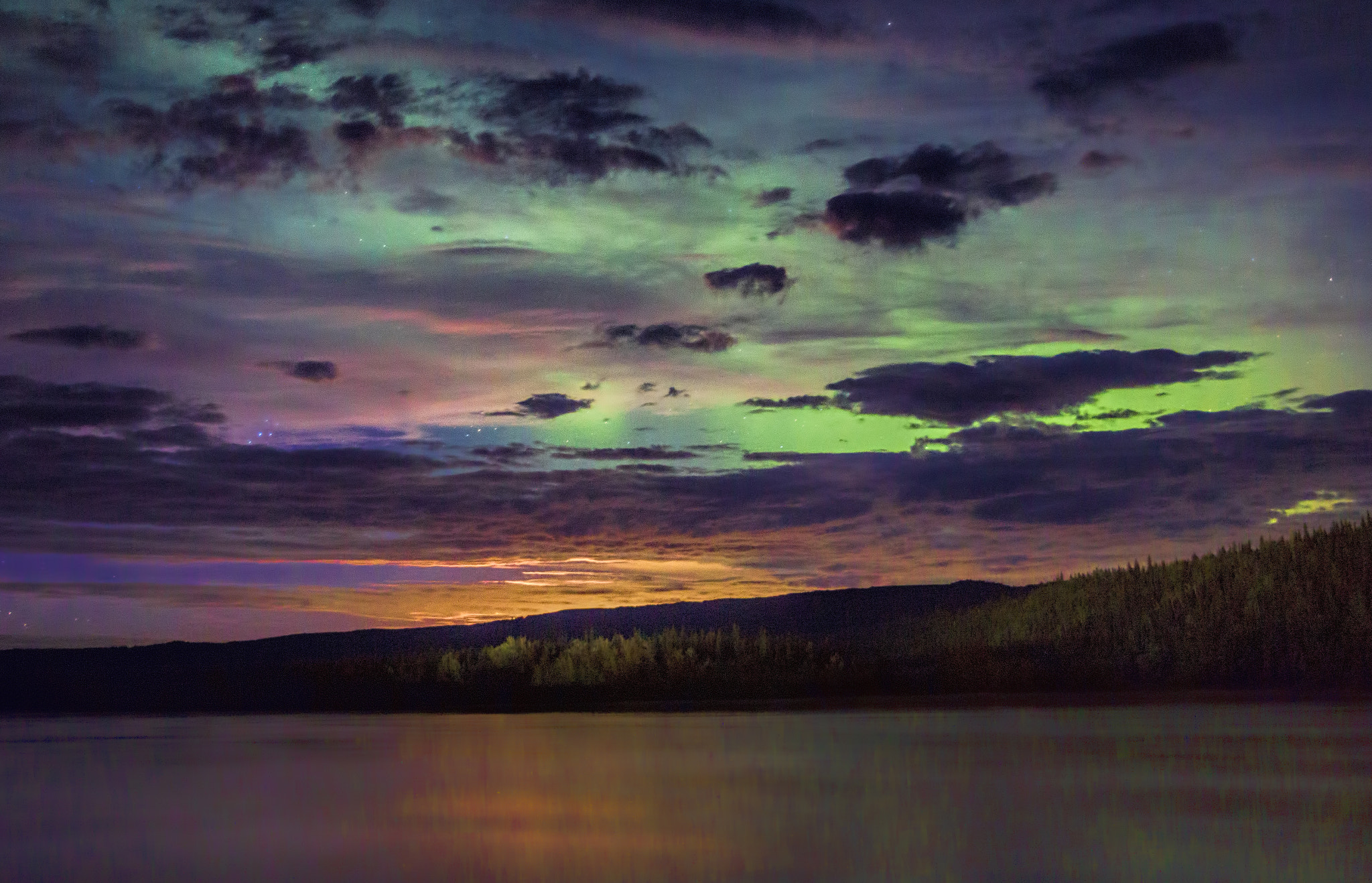 Canon EF 35-80mm f/4-5.6 sample photo. Moonrise photography