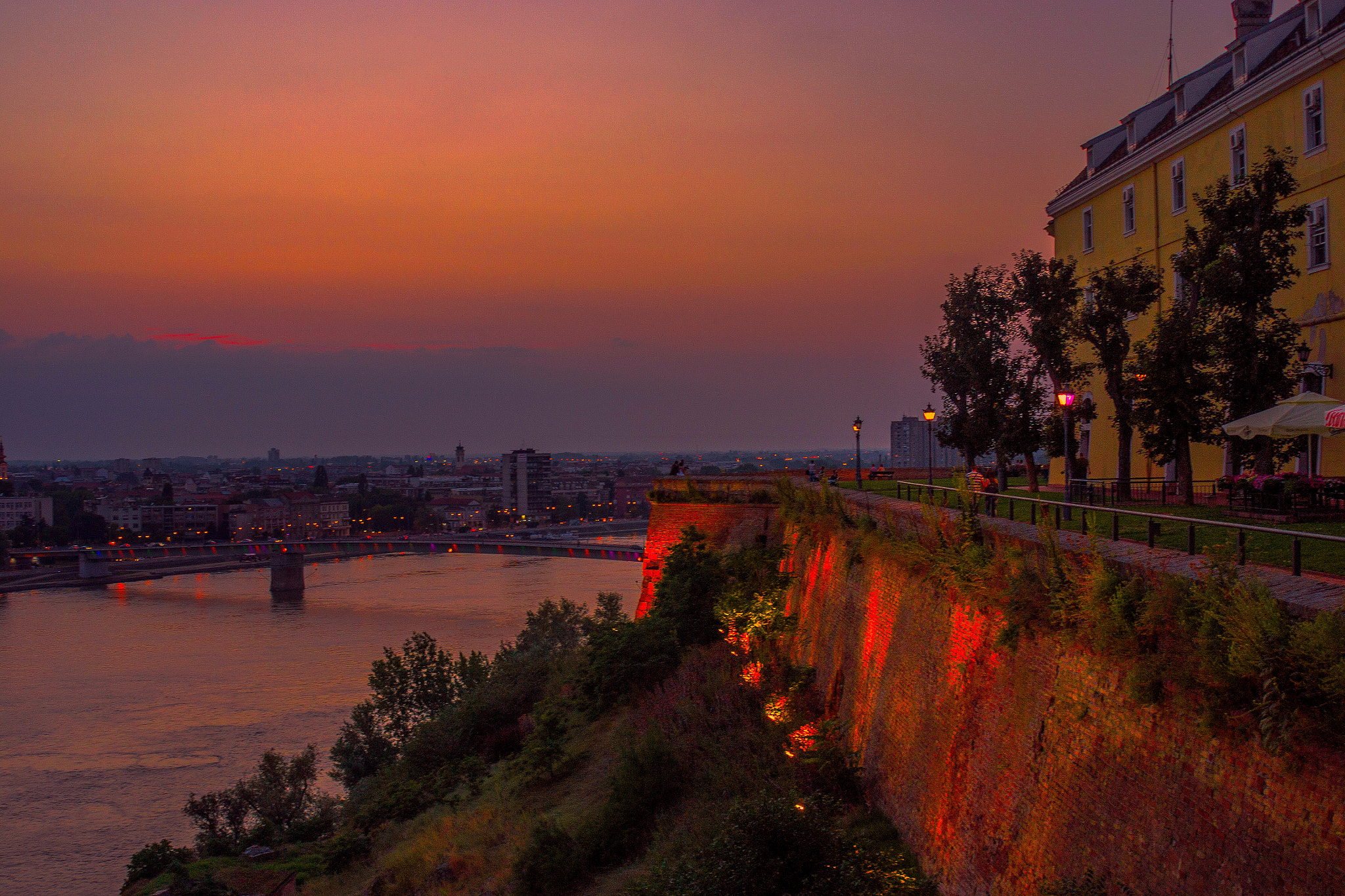 AF Zoom-Nikkor 28-200mm f/3.5-5.6D IF sample photo. Evening at the petrovaradin fortress﻿ photography