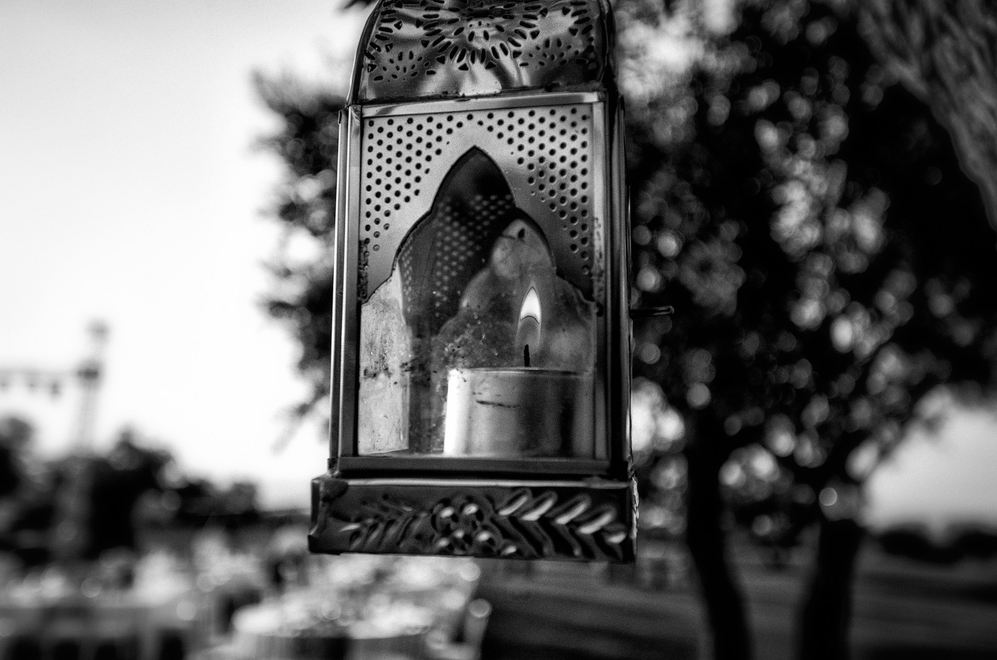 Sigma 10-20mm F3.5 EX DC HSM sample photo. Candle fire photography