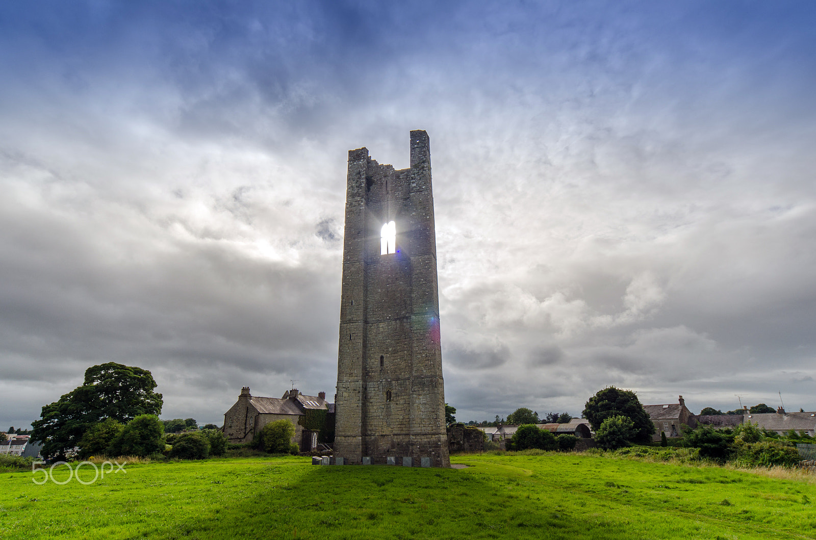 Nikon D7000 + Sigma 12-24mm F4.5-5.6 EX DG Aspherical HSM sample photo. Yellow steeple, trim, ireland photography