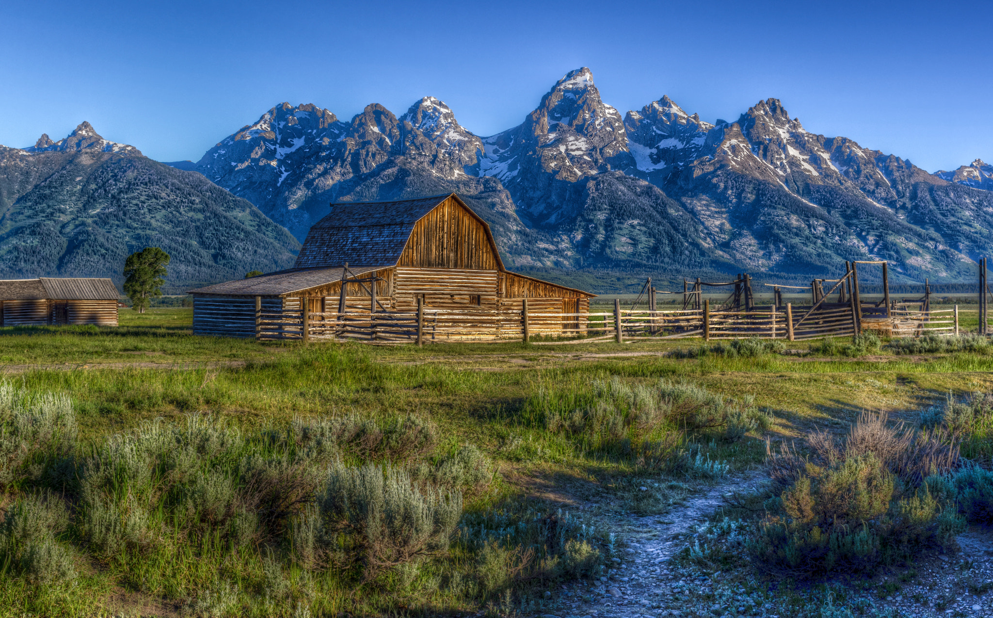 Pentax K-3 + Pentax smc DA 35mm F2.4 AL sample photo. John moulton barn in the grand tetons photography