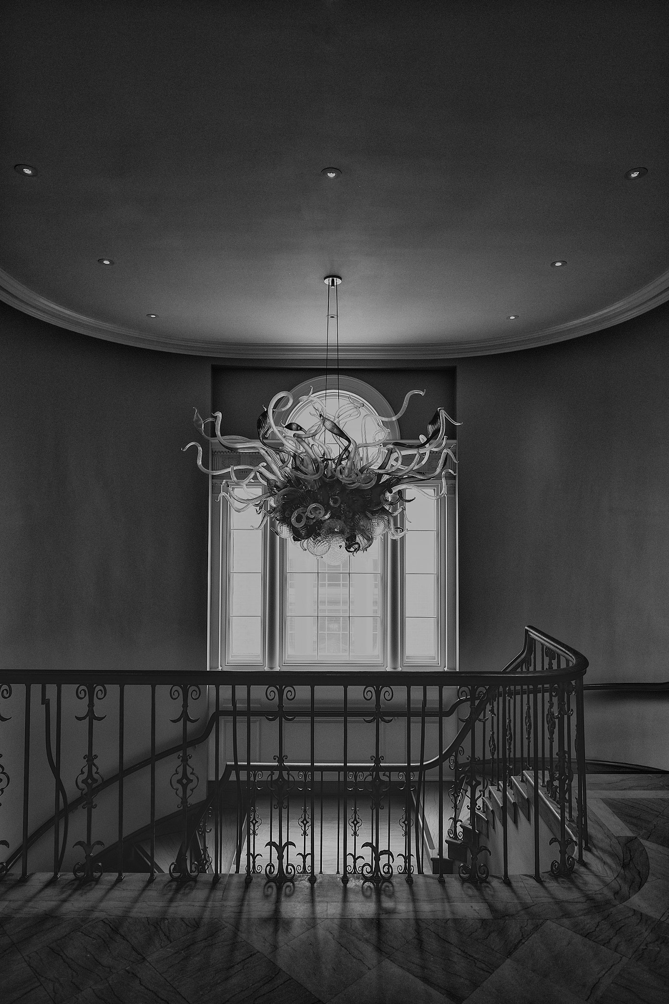 Fujifilm X-Pro1 + Fujifilm XF 14mm F2.8 R sample photo. Chihuly chandelier photography