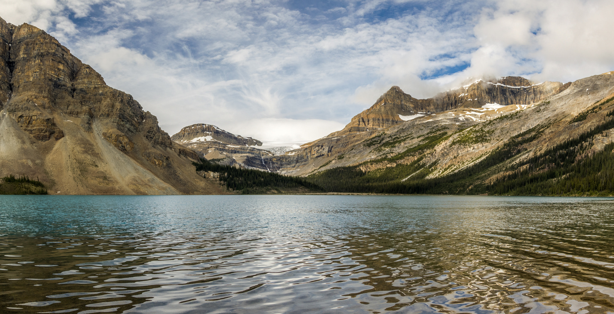 Canon EOS 550D (EOS Rebel T2i / EOS Kiss X4) + Sigma 18-50mm f/2.8 Macro sample photo. Bow lake pano photography