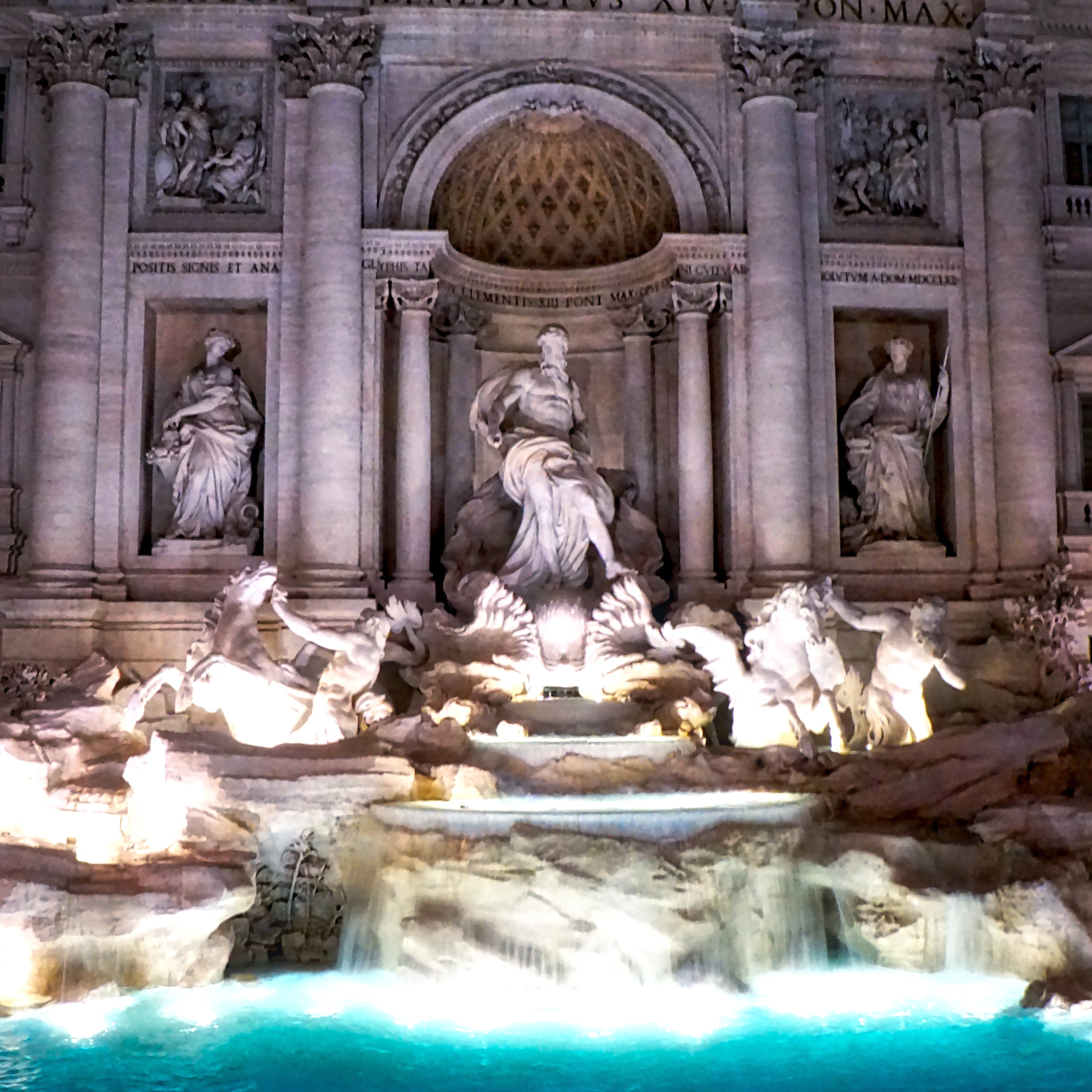Tamron 18-200mm F3.5-6.3 Di III VC sample photo. Trevi fountain, rome, italy. photography