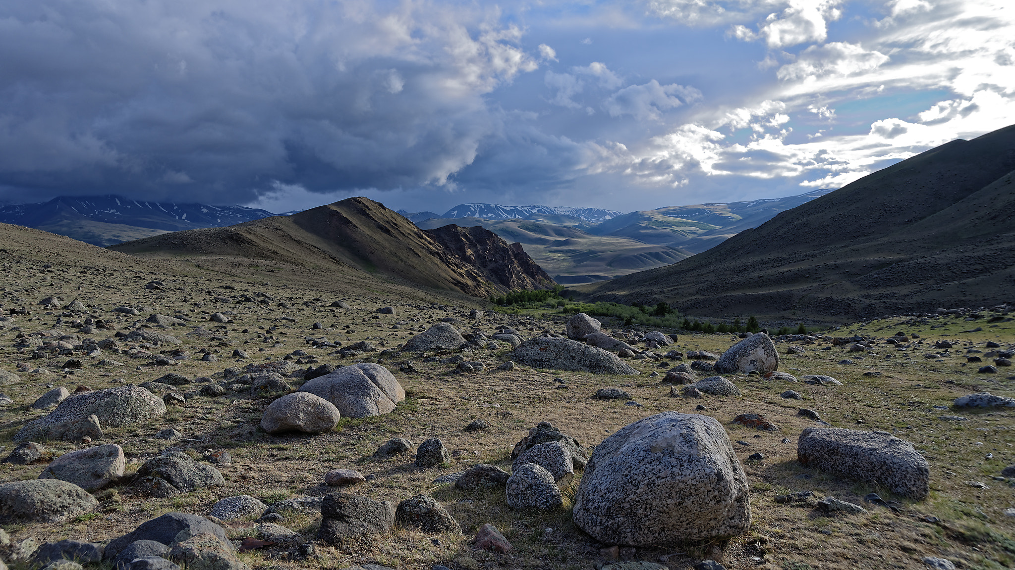 Nikon D600 + Sigma 24-105mm F4 DG OS HSM Art sample photo. Somwhere in tuva photography