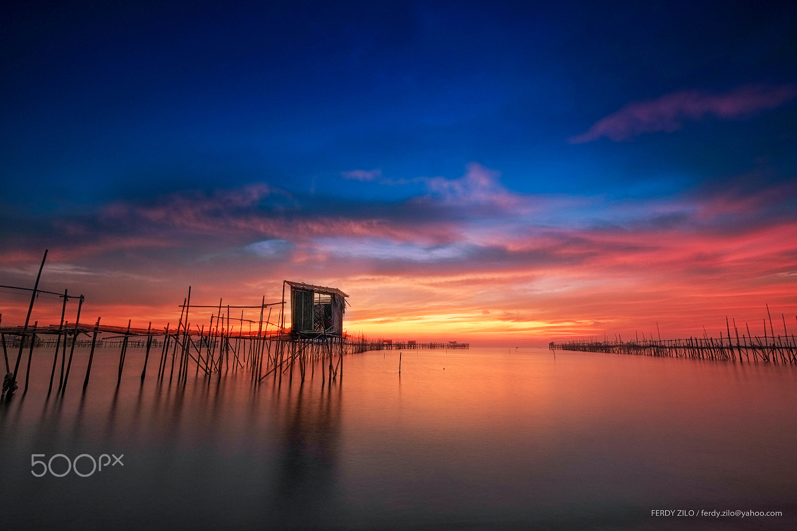 Fujifilm X-E1 + Fujifilm XF 10-24mm F4 R OIS sample photo. Start of the day photography