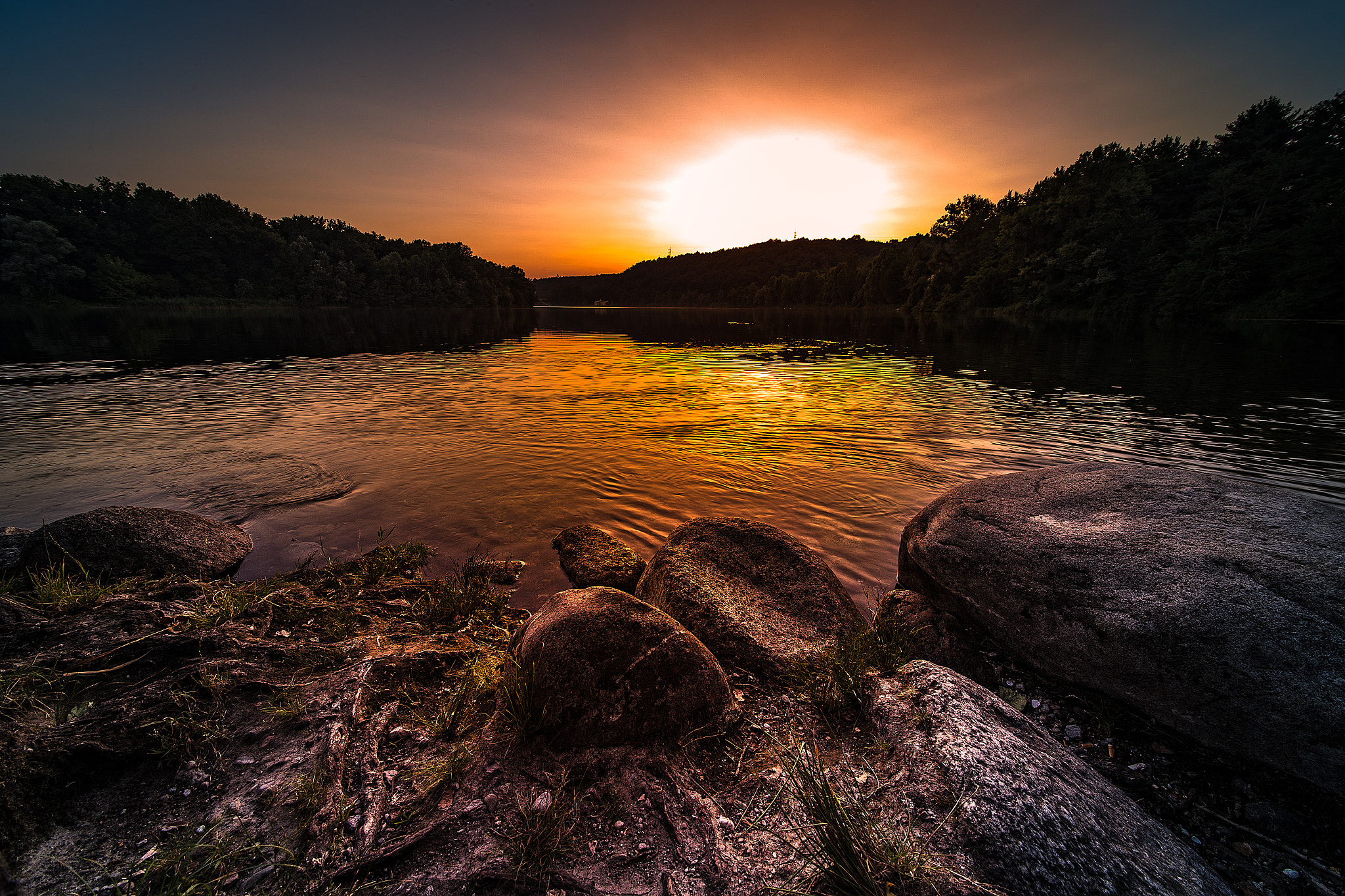 Canon EOS-1D X + Sigma 12-24mm F4.5-5.6 II DG HSM sample photo. Ticino's sunset photography