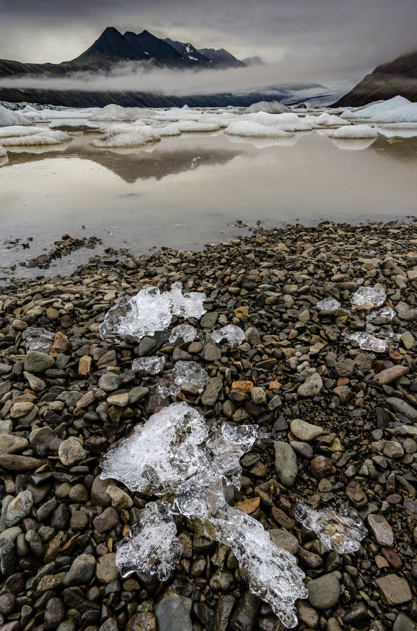 Nikon D610 + Tokina AT-X 17-35mm F4 Pro FX sample photo. Ice photography