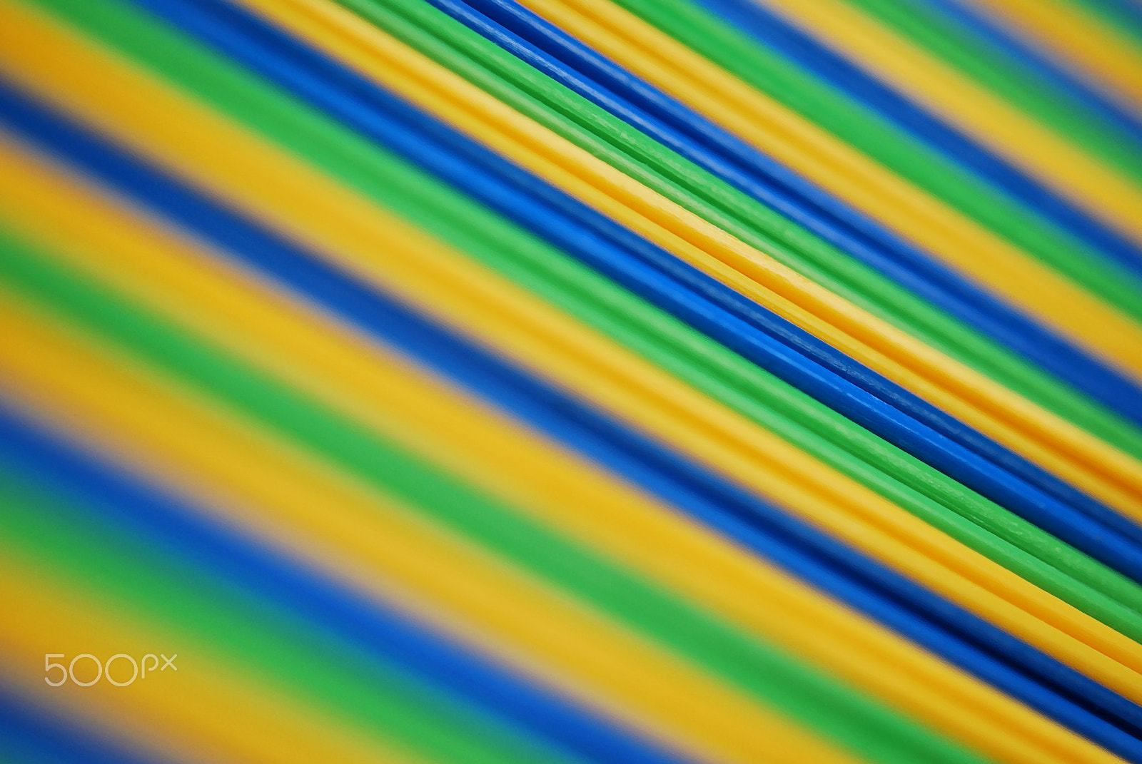 Nikon AF-S Micro-Nikkor 60mm F2.8G ED sample photo. Moving colors photography