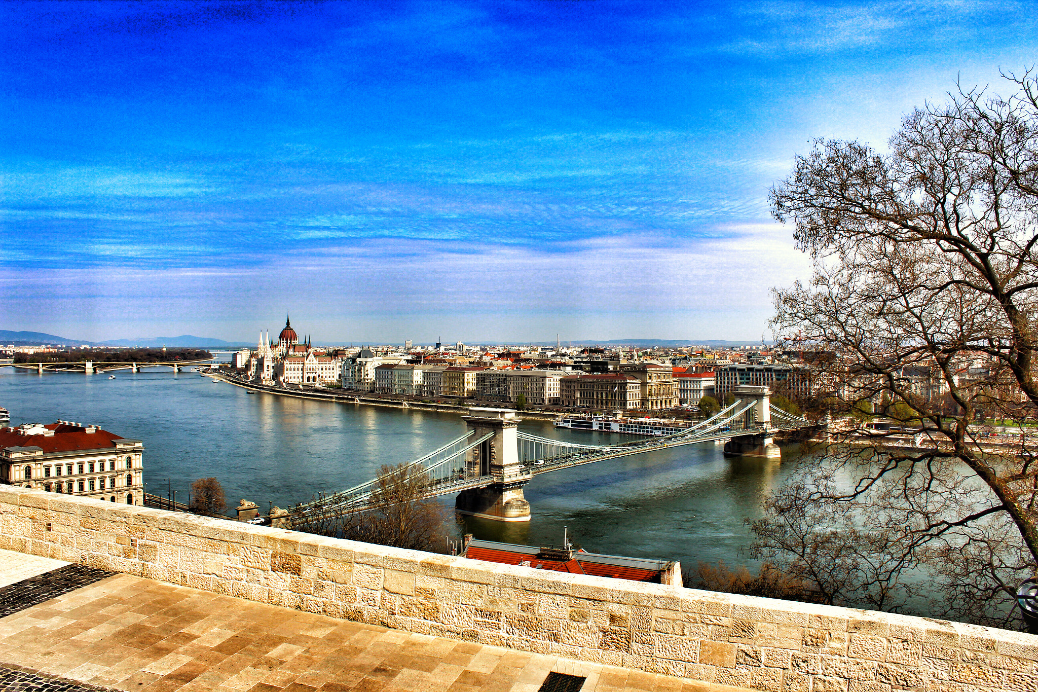 Canon EF-S 18-55mm F3.5-5.6 III sample photo. All in one... budapest - hungary 2016 photography