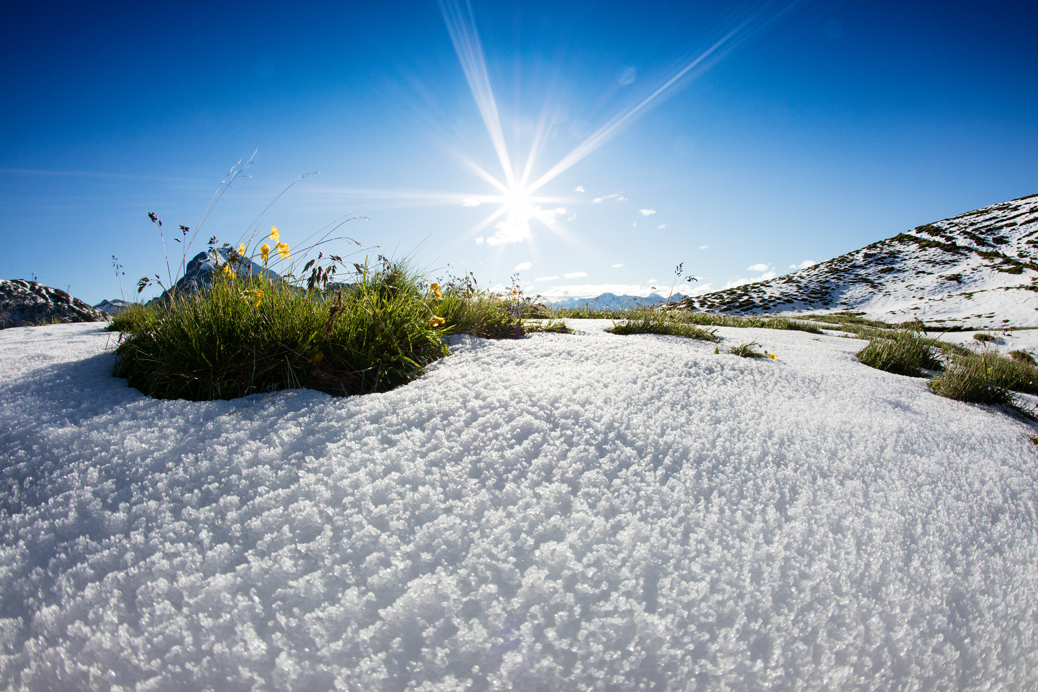 Canon EOS 5DS R + Canon EF 15mm F2.8 Fisheye sample photo