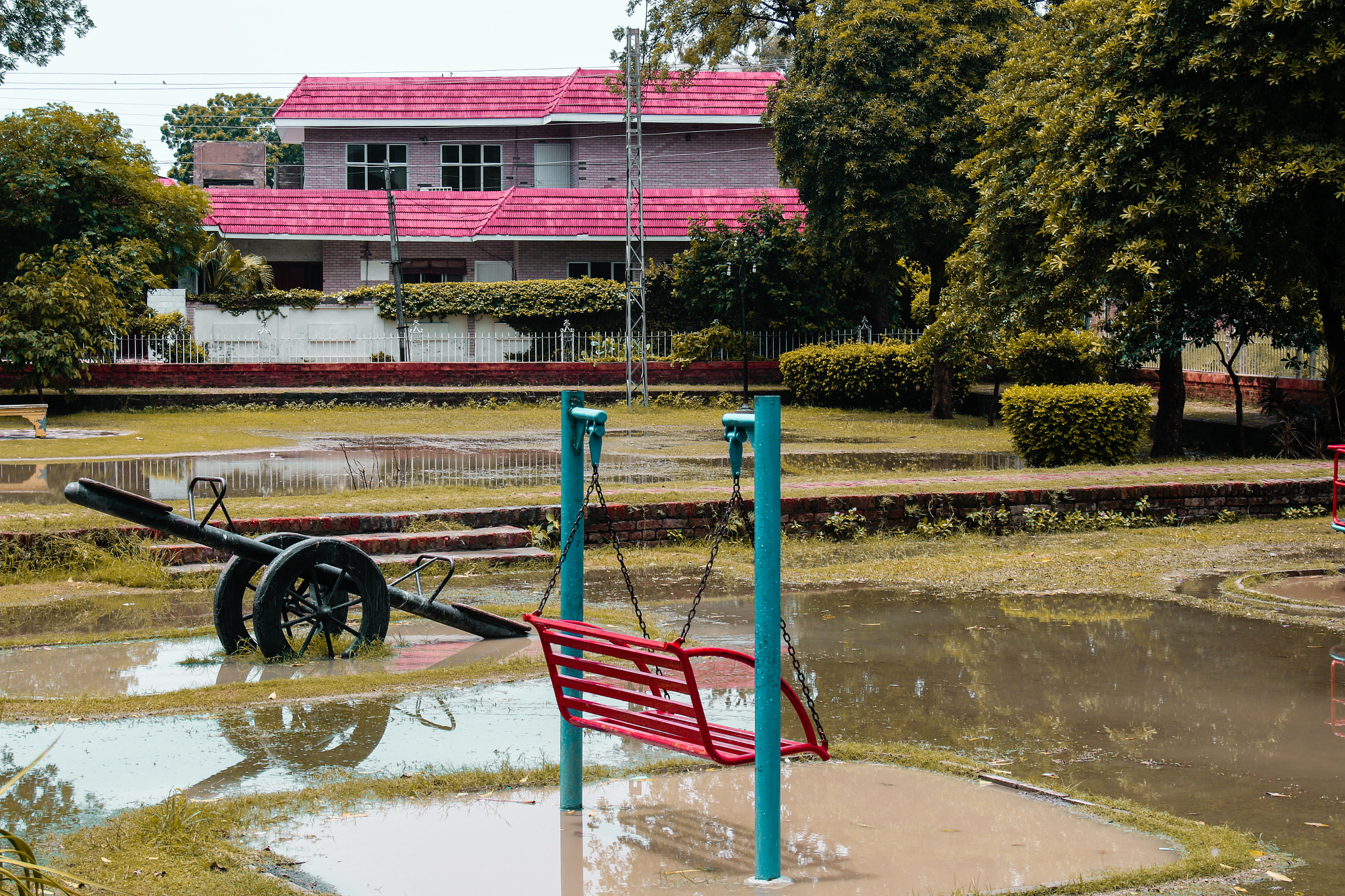 Canon EF 35-135mm f/4-5.6 USM sample photo. Swing photography