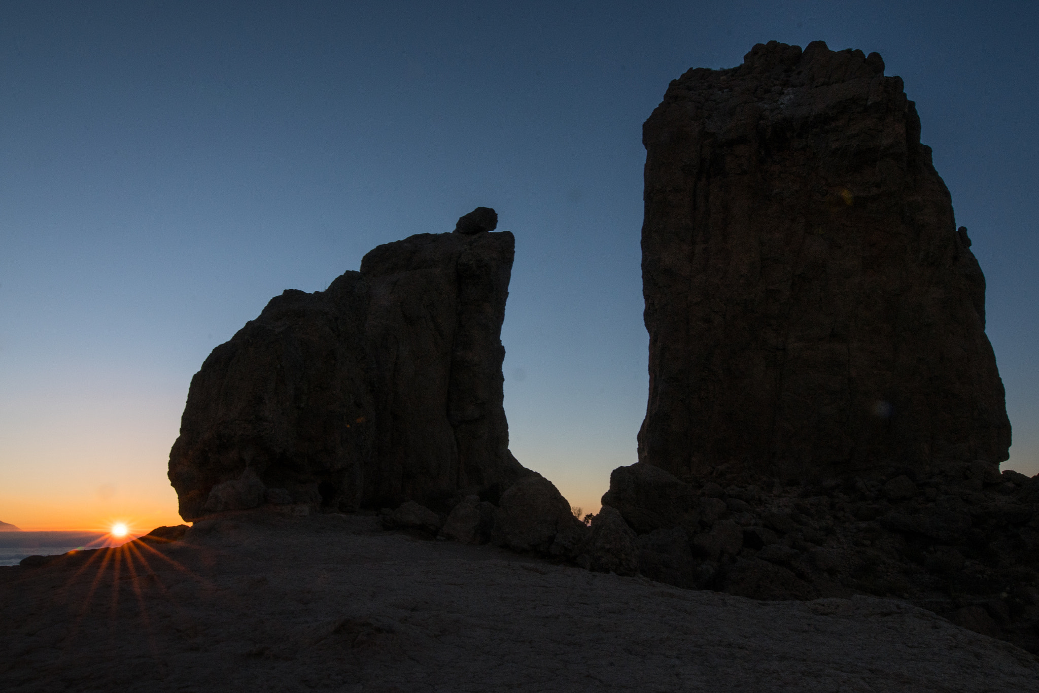 Sony a7R II + Sony DT 50mm F1.8 SAM sample photo. Rocks in the sunset photography