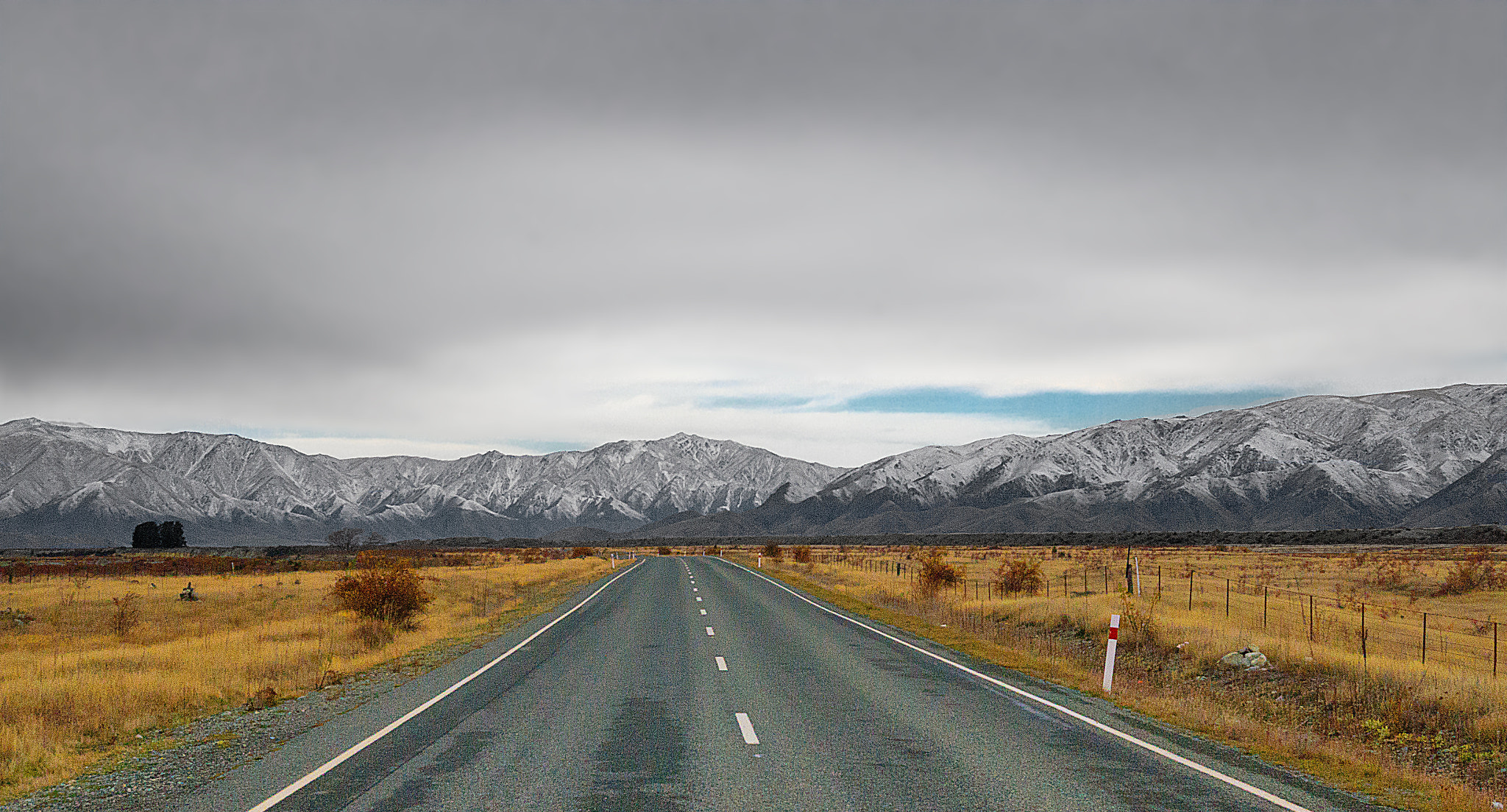 Sony Alpha NEX-6 + Sigma 30mm F2.8 EX DN sample photo. Omarama plains photography