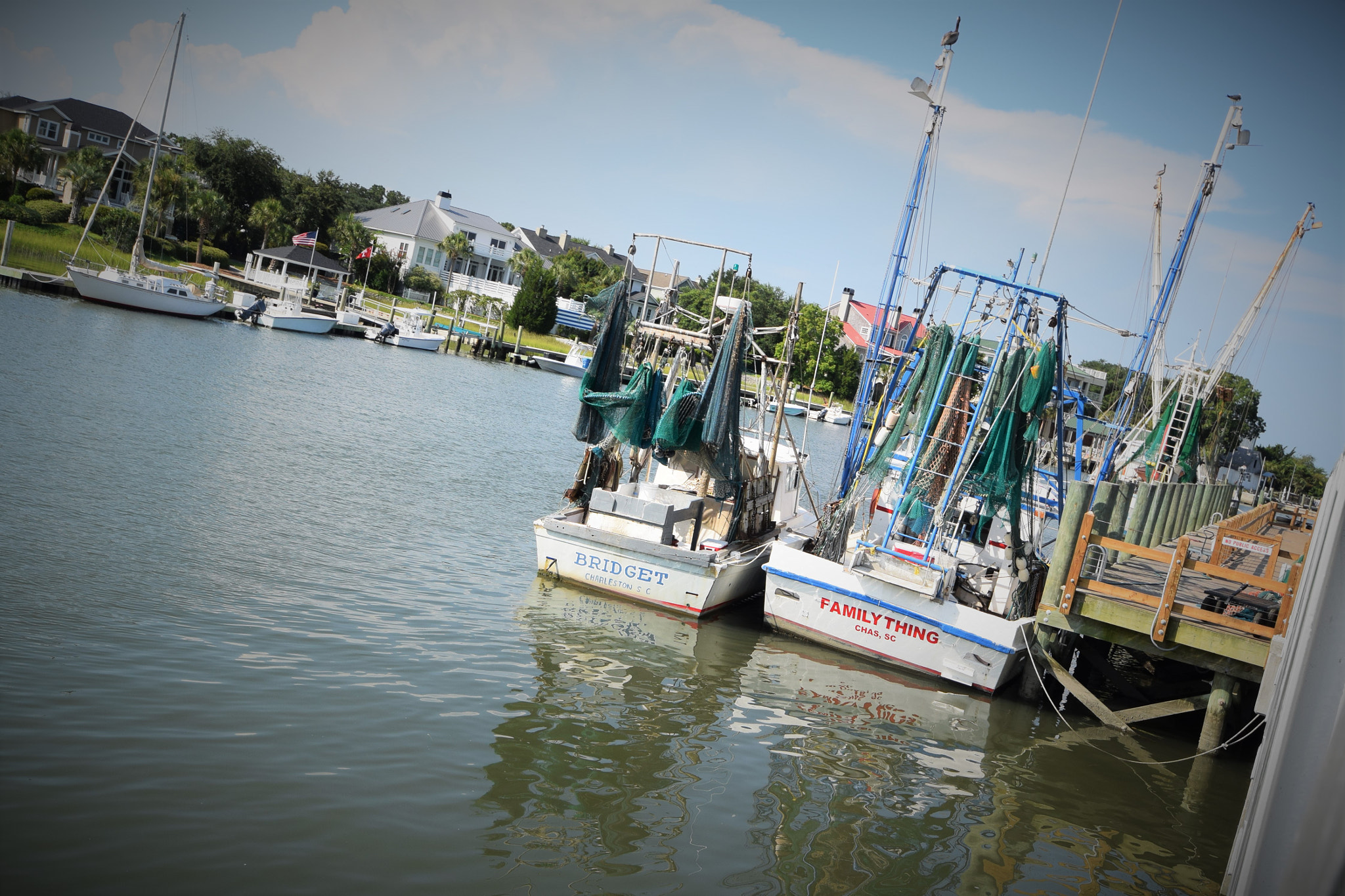 Sigma 10-20mm F4-5.6 EX DC HSM sample photo. Its a family thing photography