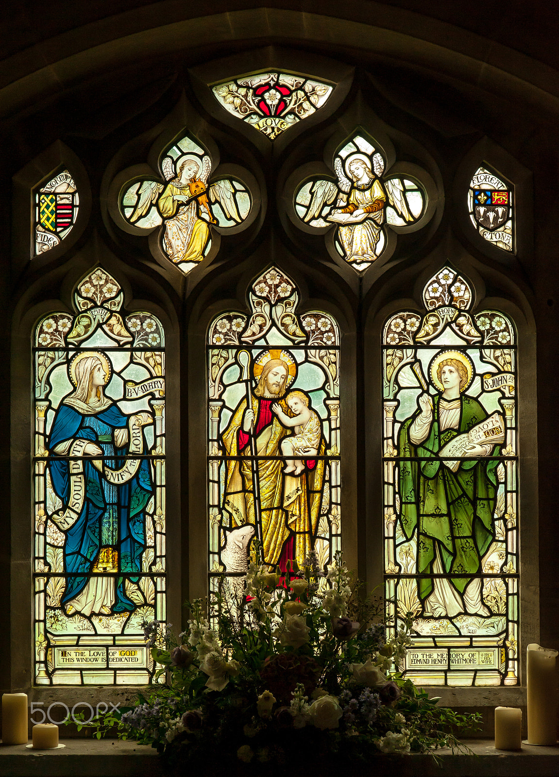 Nikon D3 + AF Nikkor 85mm f/1.8 sample photo. Church window photography