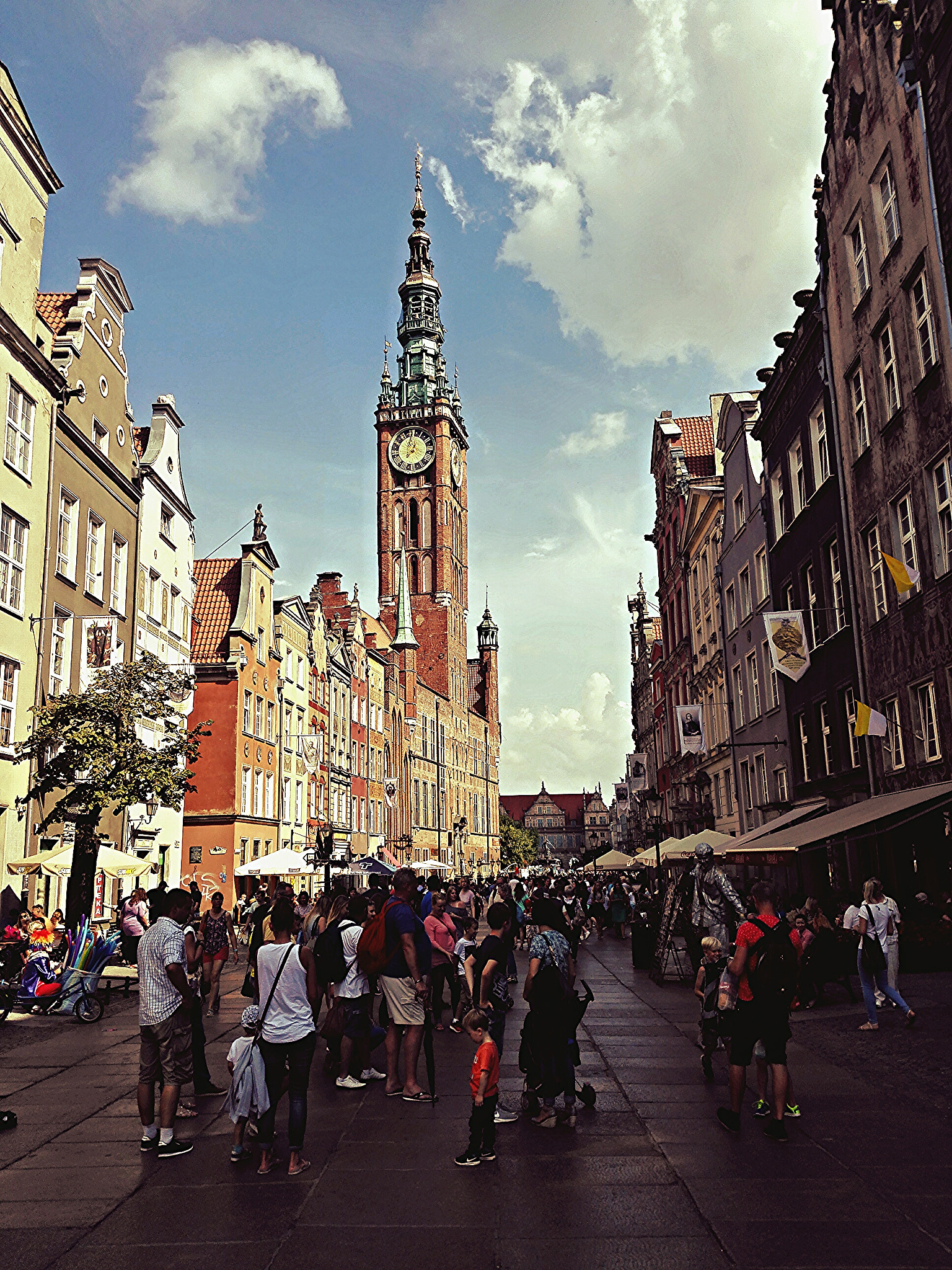 HUAWEI H60-L04 sample photo. Gdansk photography