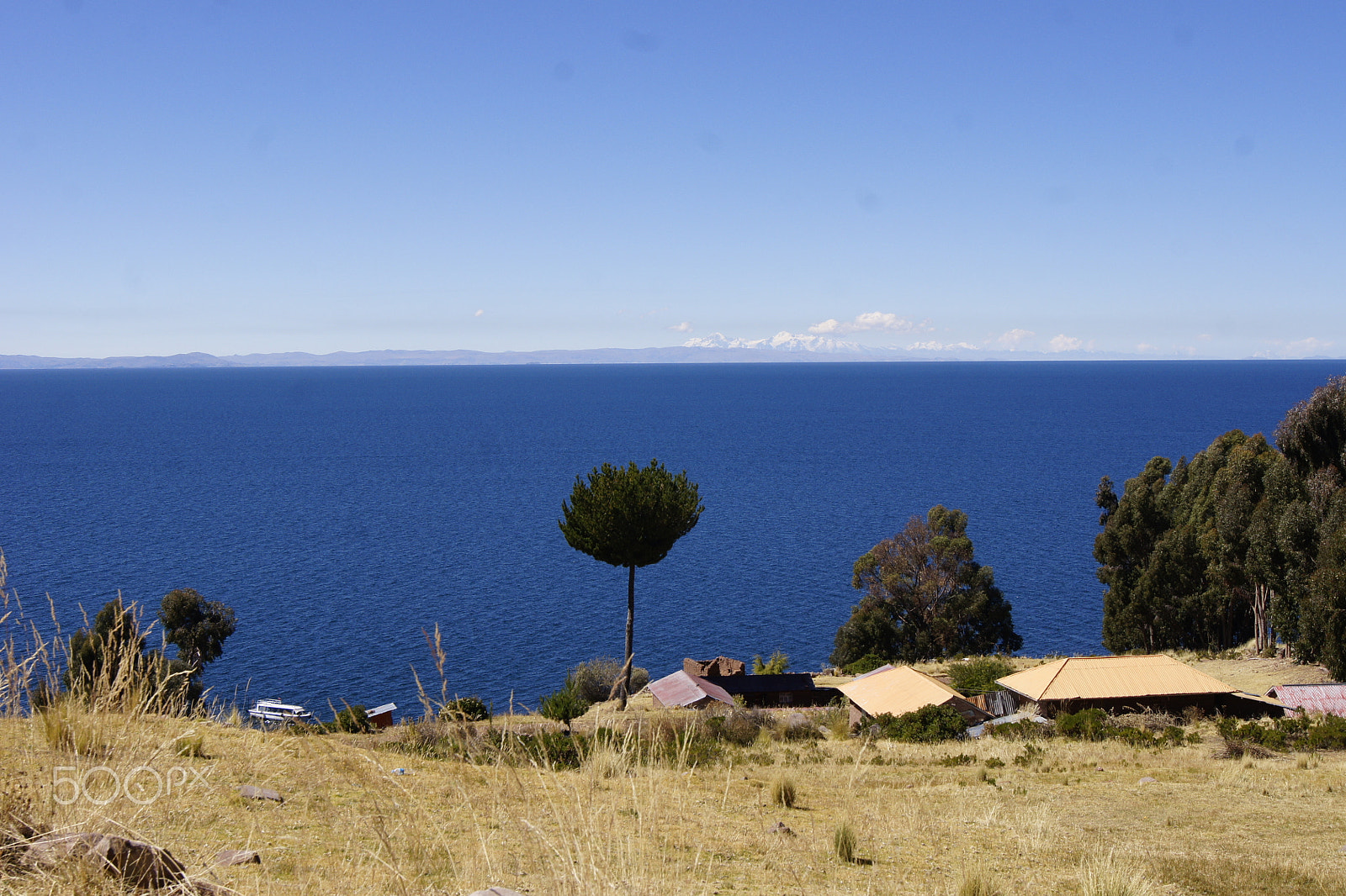 Sony Alpha DSLR-A500 + Sony DT 18-55mm F3.5-5.6 SAM sample photo. Lago titicaca photography