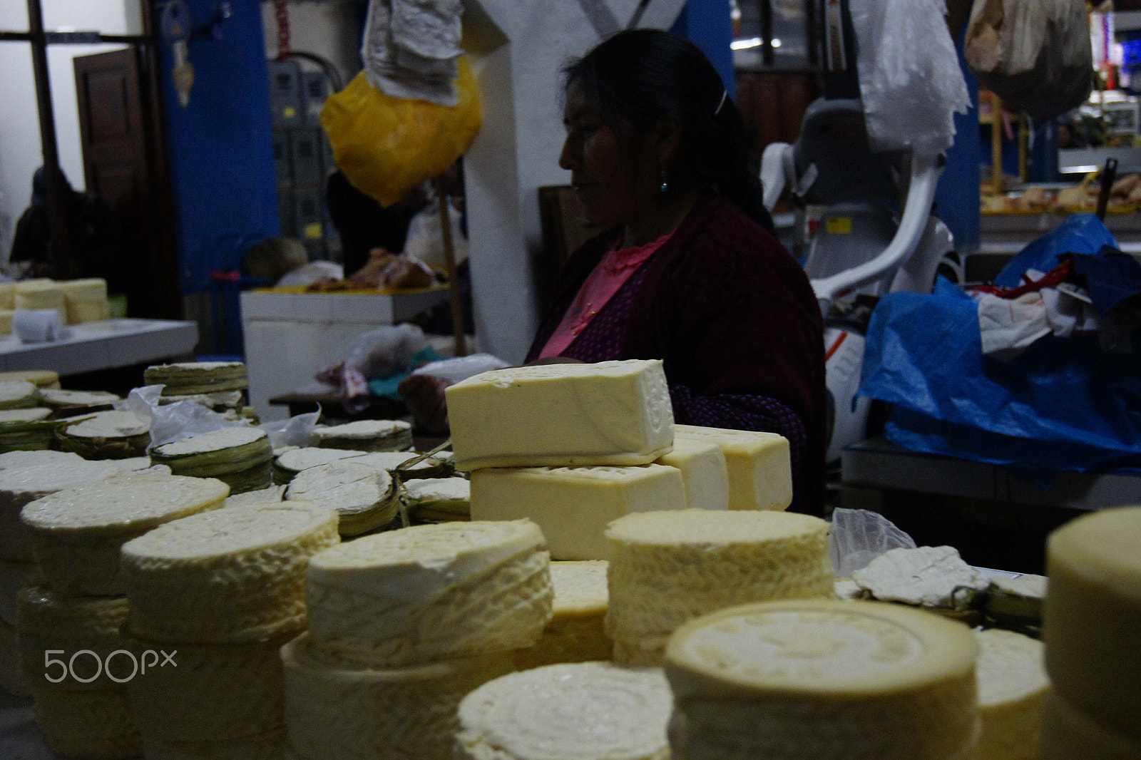 Sony Alpha DSLR-A500 + Sony DT 18-55mm F3.5-5.6 SAM sample photo. Would you like some cheese? photography