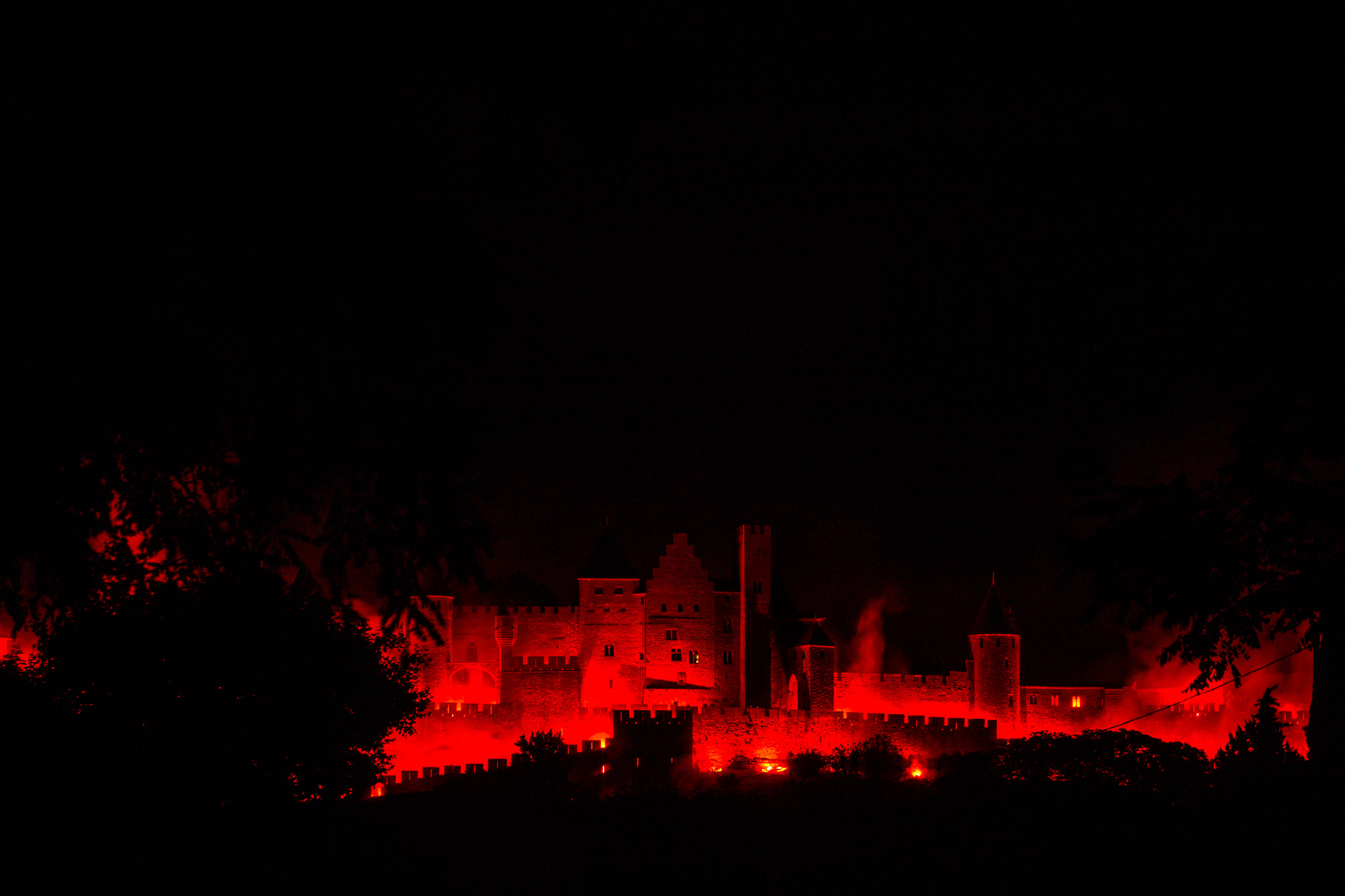 Canon EF 35-80mm f/4-5.6 sample photo. The red city photography