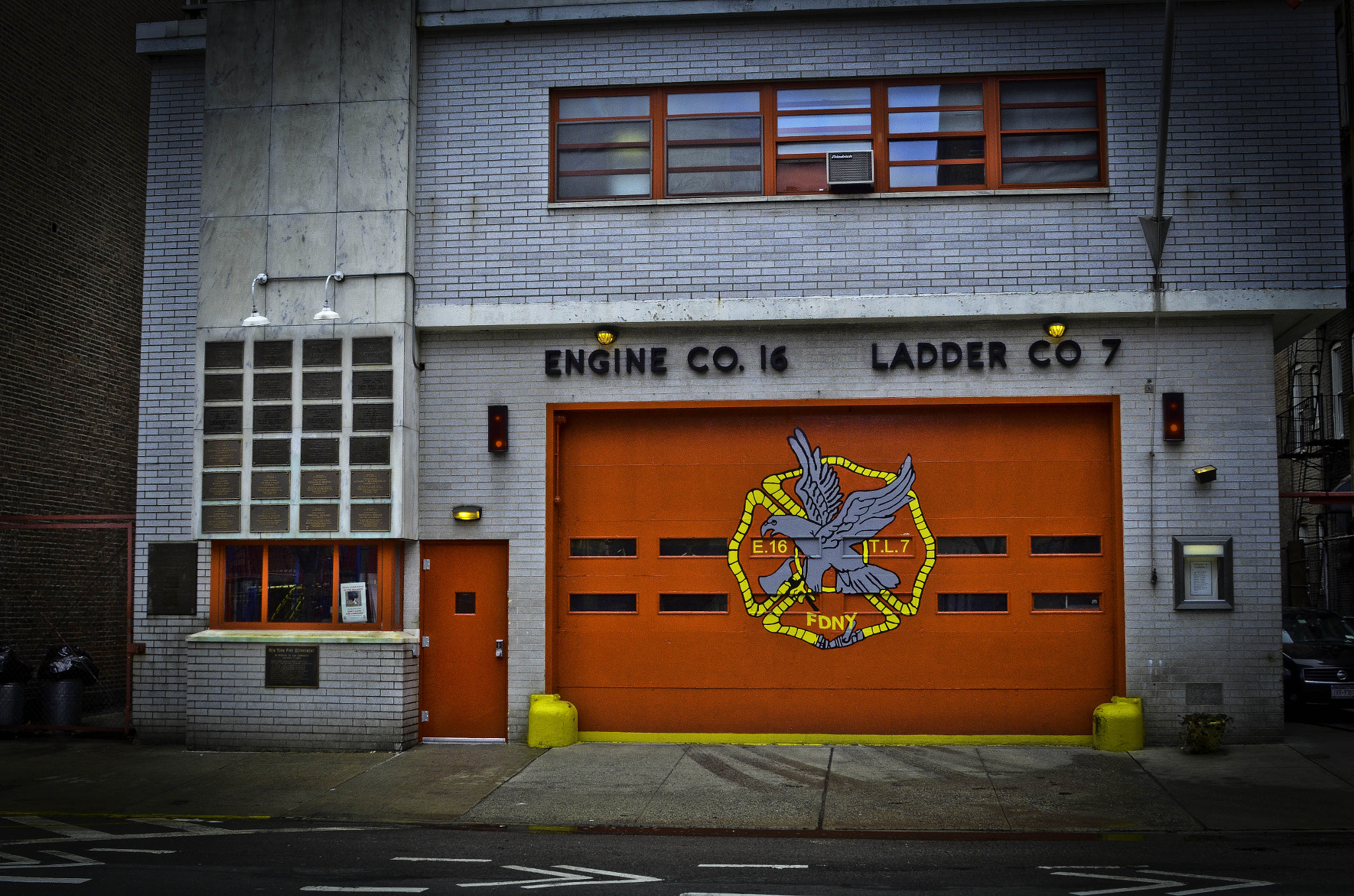 Nikon AF-S Nikkor 28-70mm F2.8 ED-IF sample photo. Fdny photography