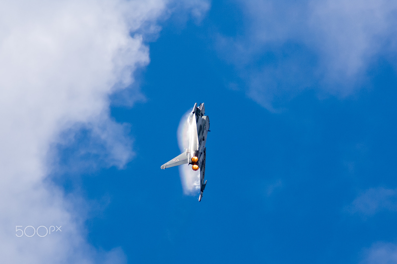 Nikon D2X sample photo. Typhoon ii photography