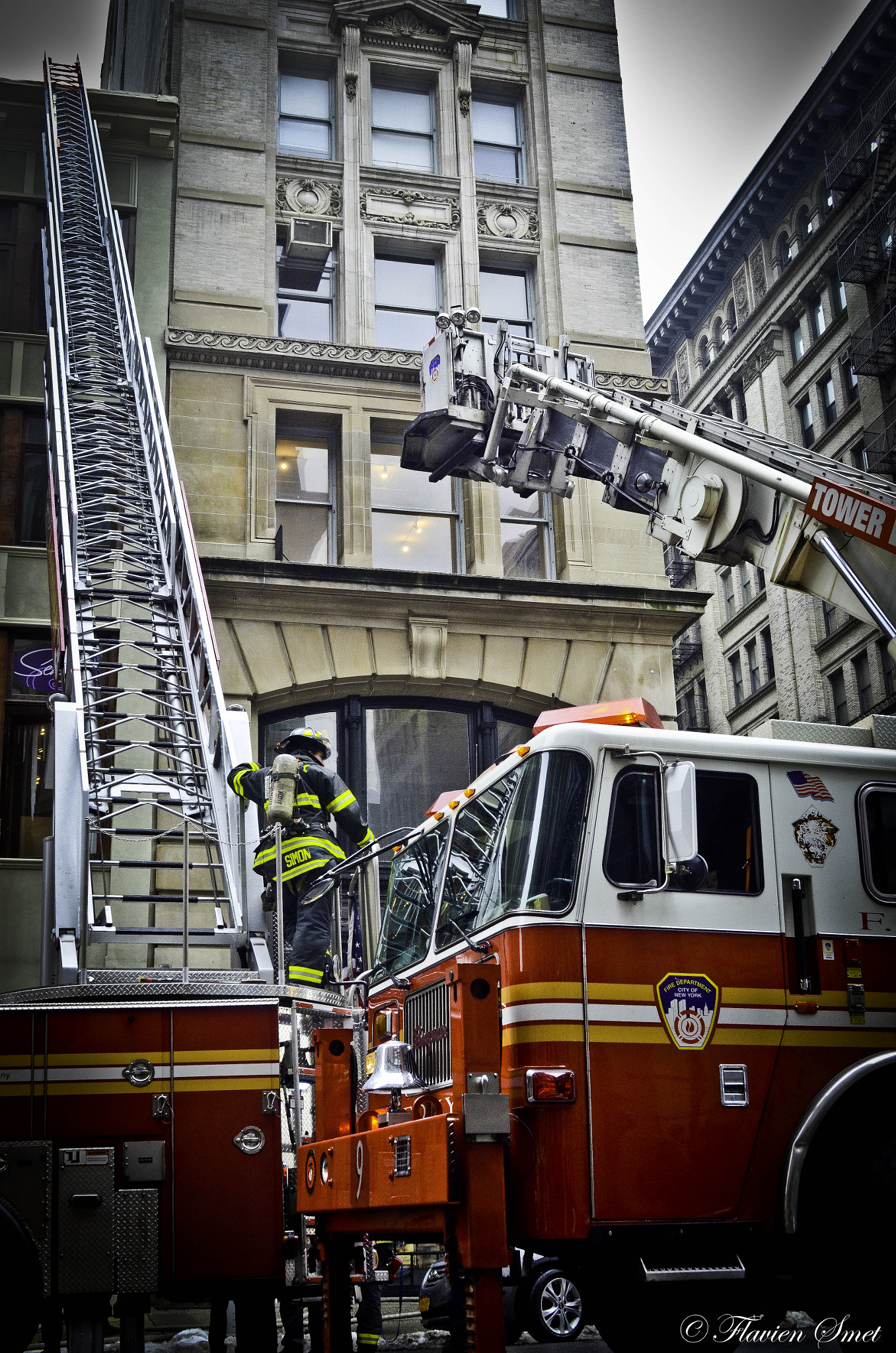 Nikon AF-S Nikkor 28-70mm F2.8 ED-IF sample photo. Fdny photography