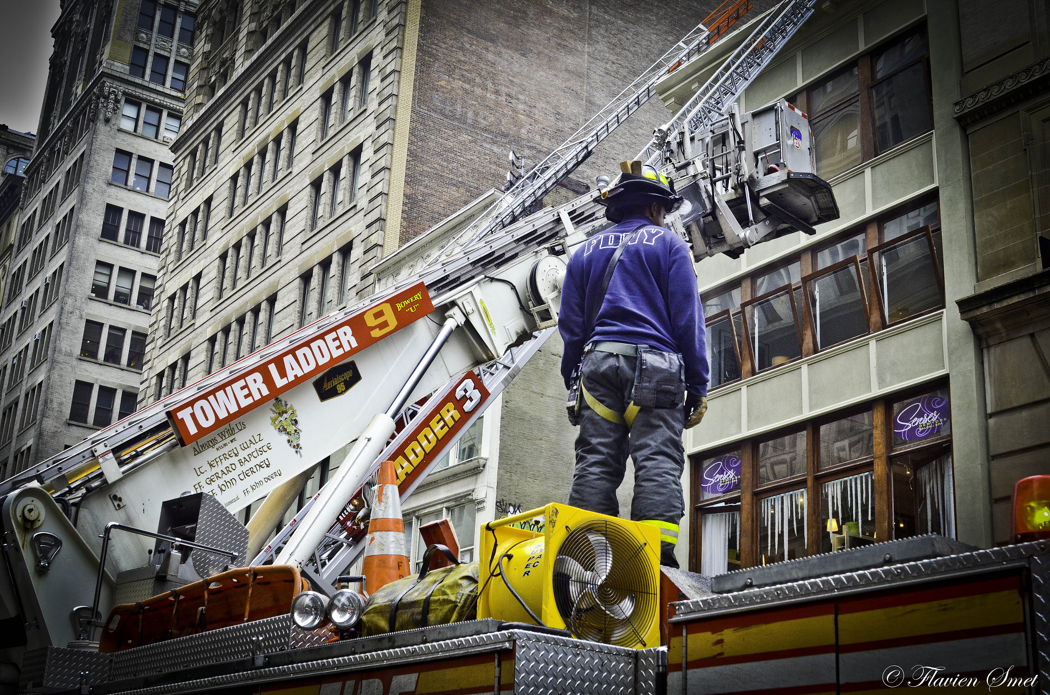 Nikon AF-S Nikkor 28-70mm F2.8 ED-IF sample photo. Fdny photography