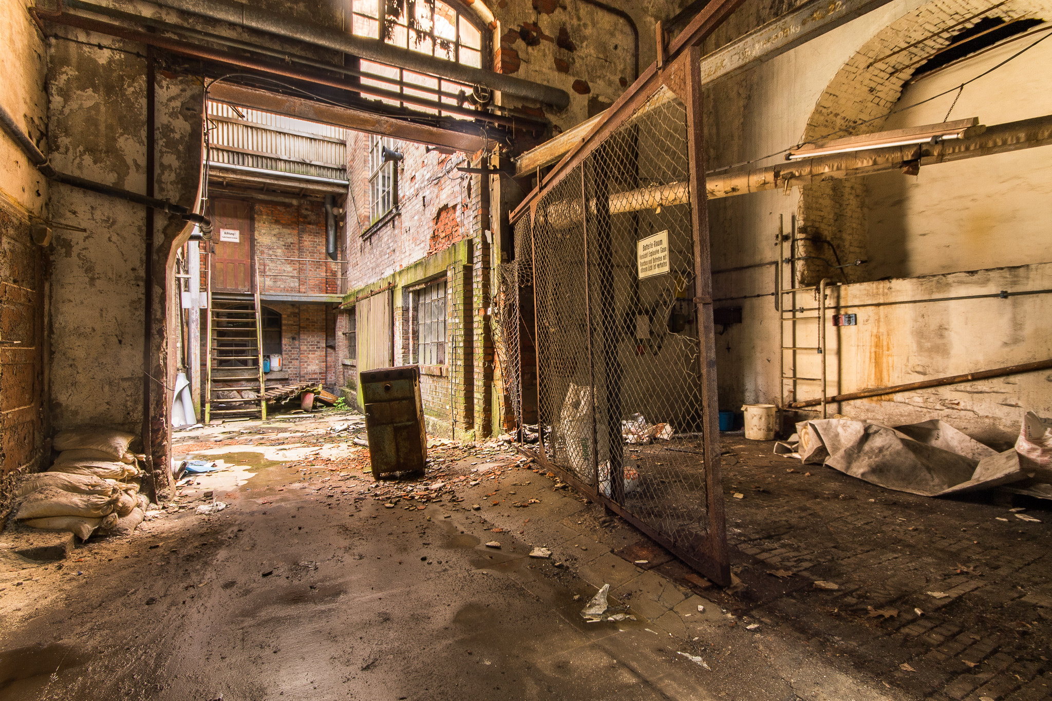 Canon EOS 1100D (EOS Rebel T3 / EOS Kiss X50) + Sigma 10-20mm F4-5.6 EX DC HSM sample photo. Abandoned factory "floor covering" photography