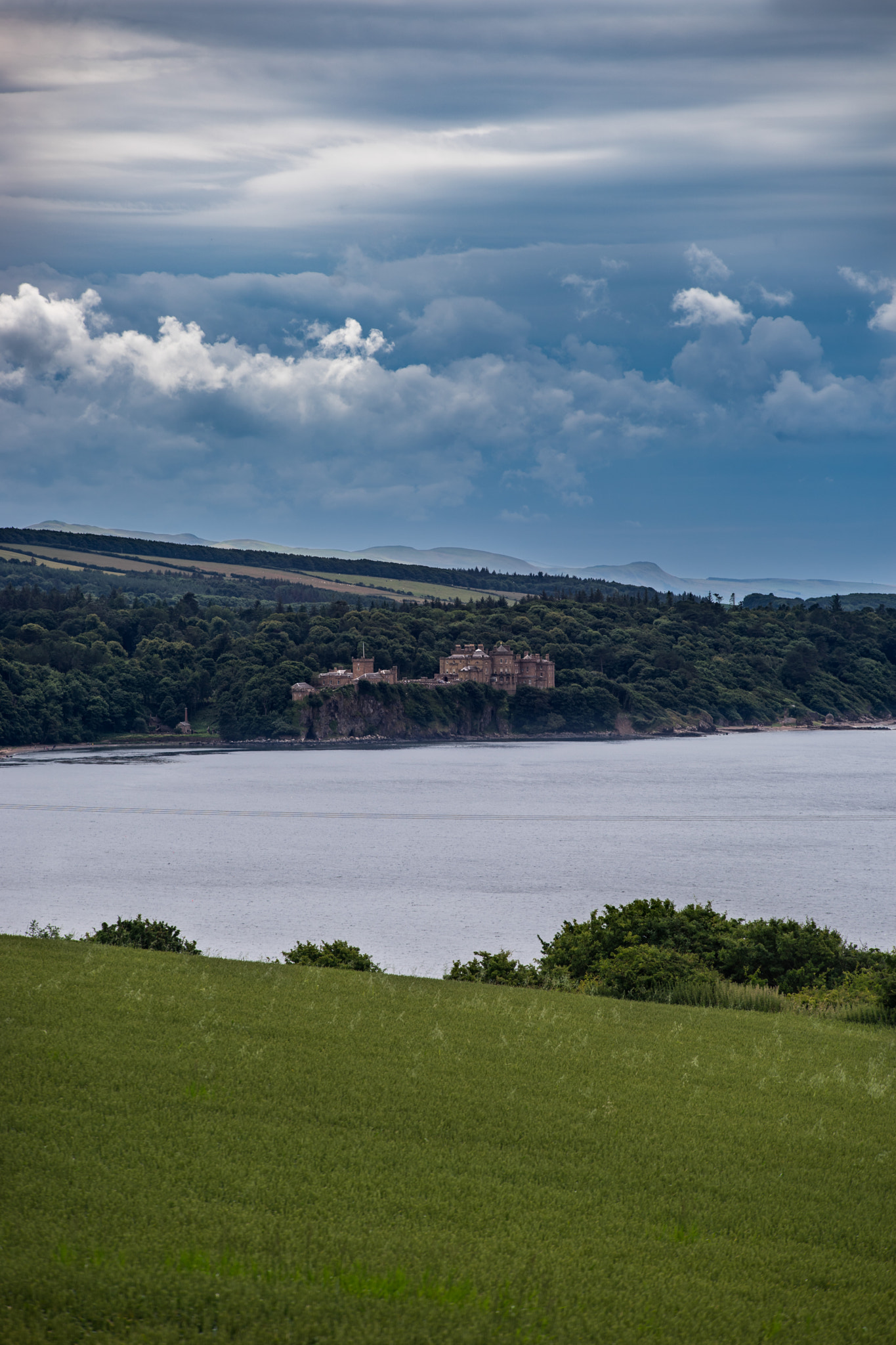 Tamron 18-270mm F3.5-6.3 Di II PZD sample photo. Highland view photography