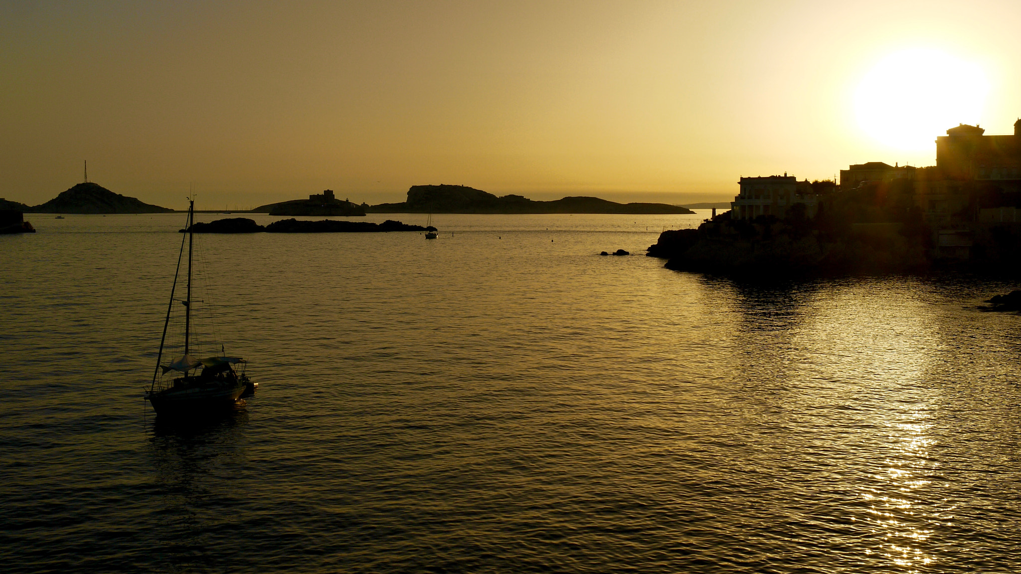 Panasonic Lumix DMC-G2 sample photo. Couche de soleil photography
