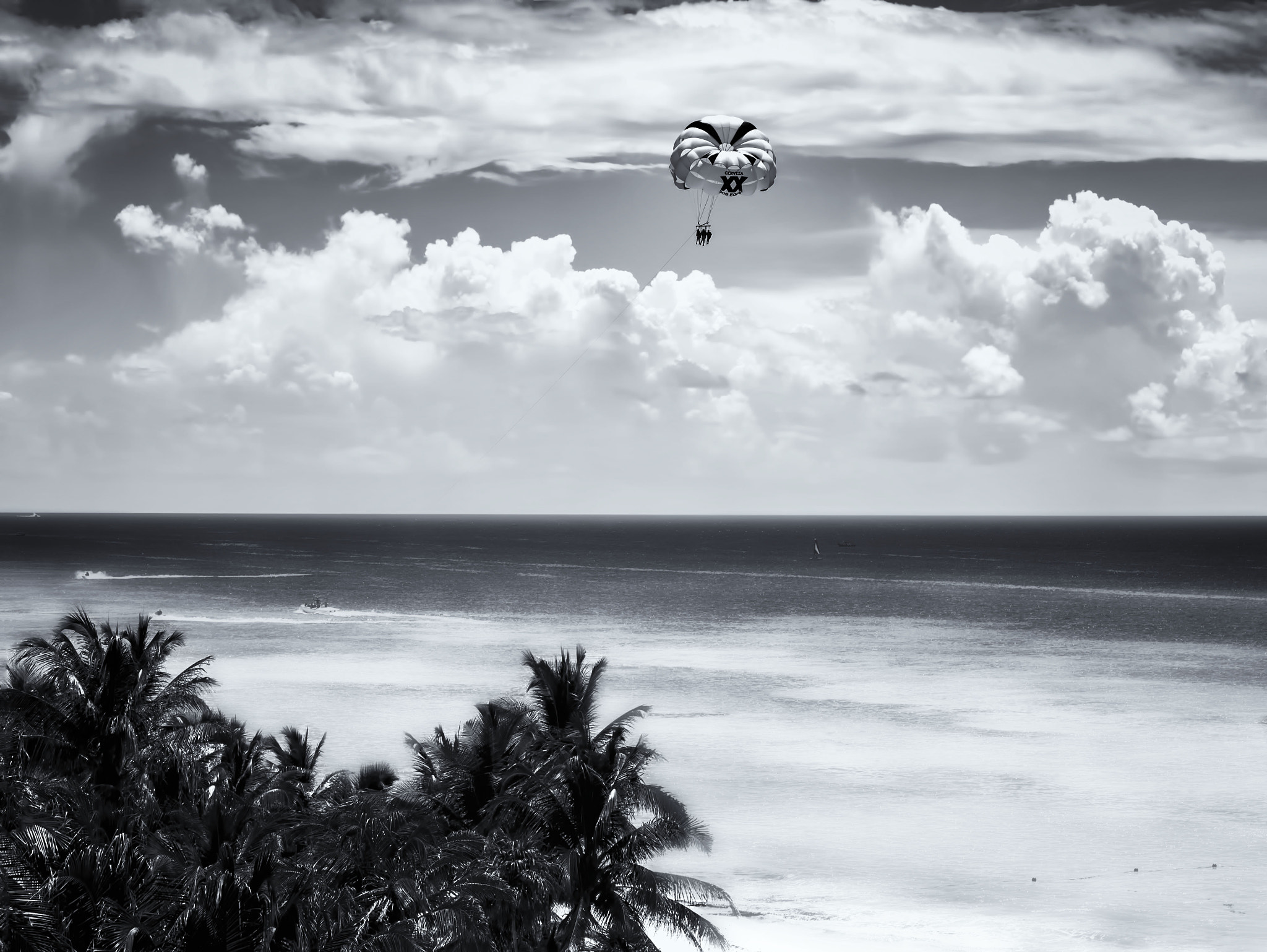 Panasonic Lumix DMC-GX1 sample photo. Cancun-azul fives photography