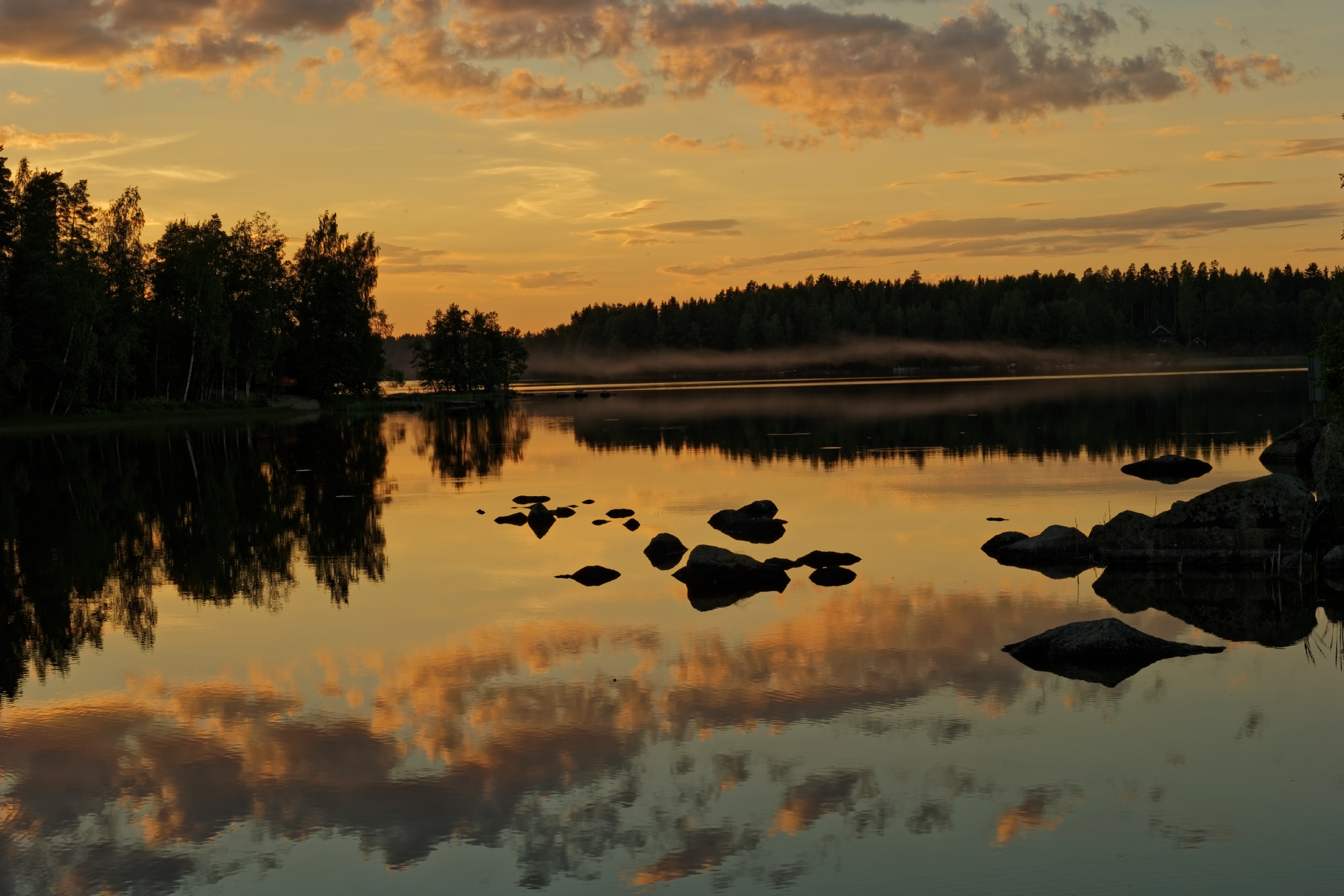 NX 45mm F1.8 [T6] 2D/3D sample photo. Sunset photography