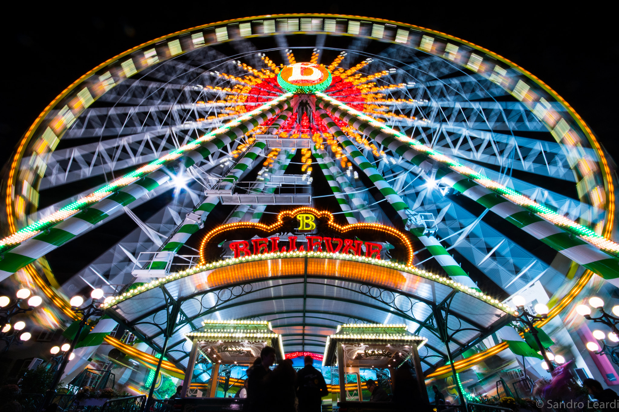 Sigma 10-20mm F4-5.6 EX DC HSM sample photo. Ferris wheel photography