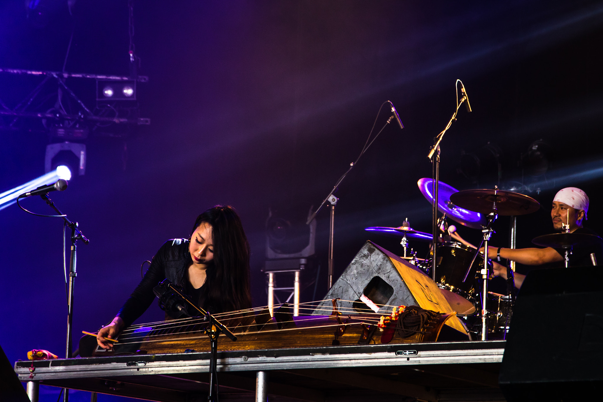 Sigma 17-70mm F2.8-4 DC Macro OS HSM sample photo. Jambinai, hellfest 2016 photography